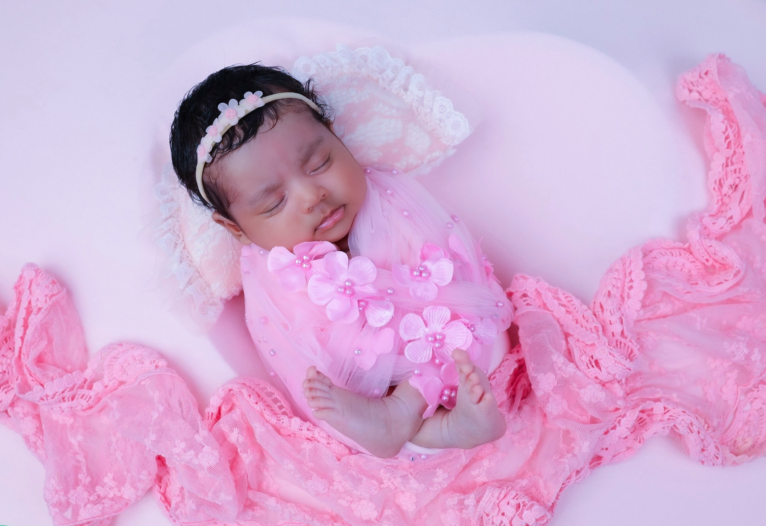 Newborn. AP Lens Photography | Newborn, Maternity, Milestone & Family Photographer | Little Elm & DFW, TX