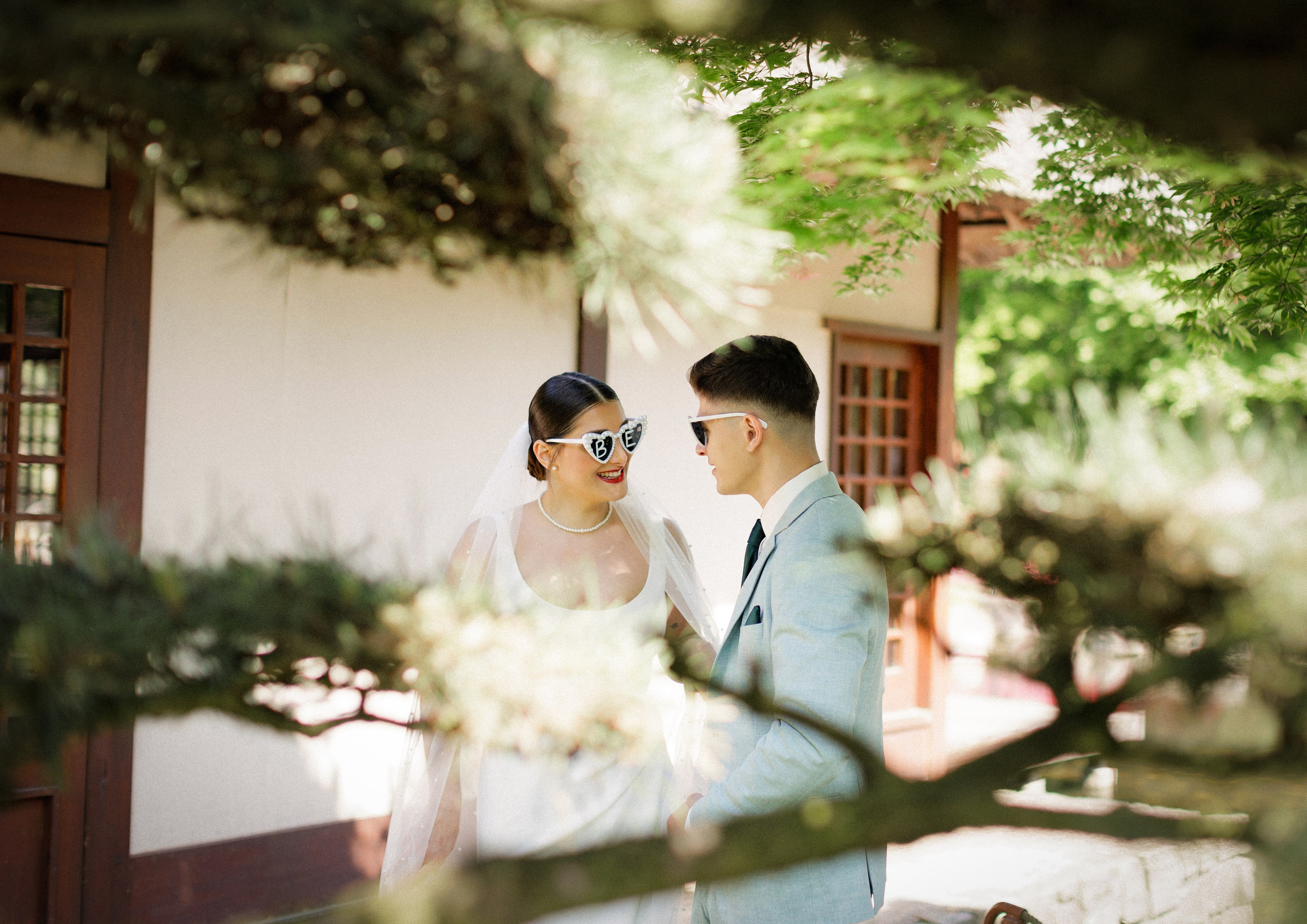 Natürliche Hochzeitsfotografie im Planten un Blomen | Hamburgs grüne Oase. Hochzeitsfotograf und Hochzeitsvideograf aus Hamburg | Roka21Film