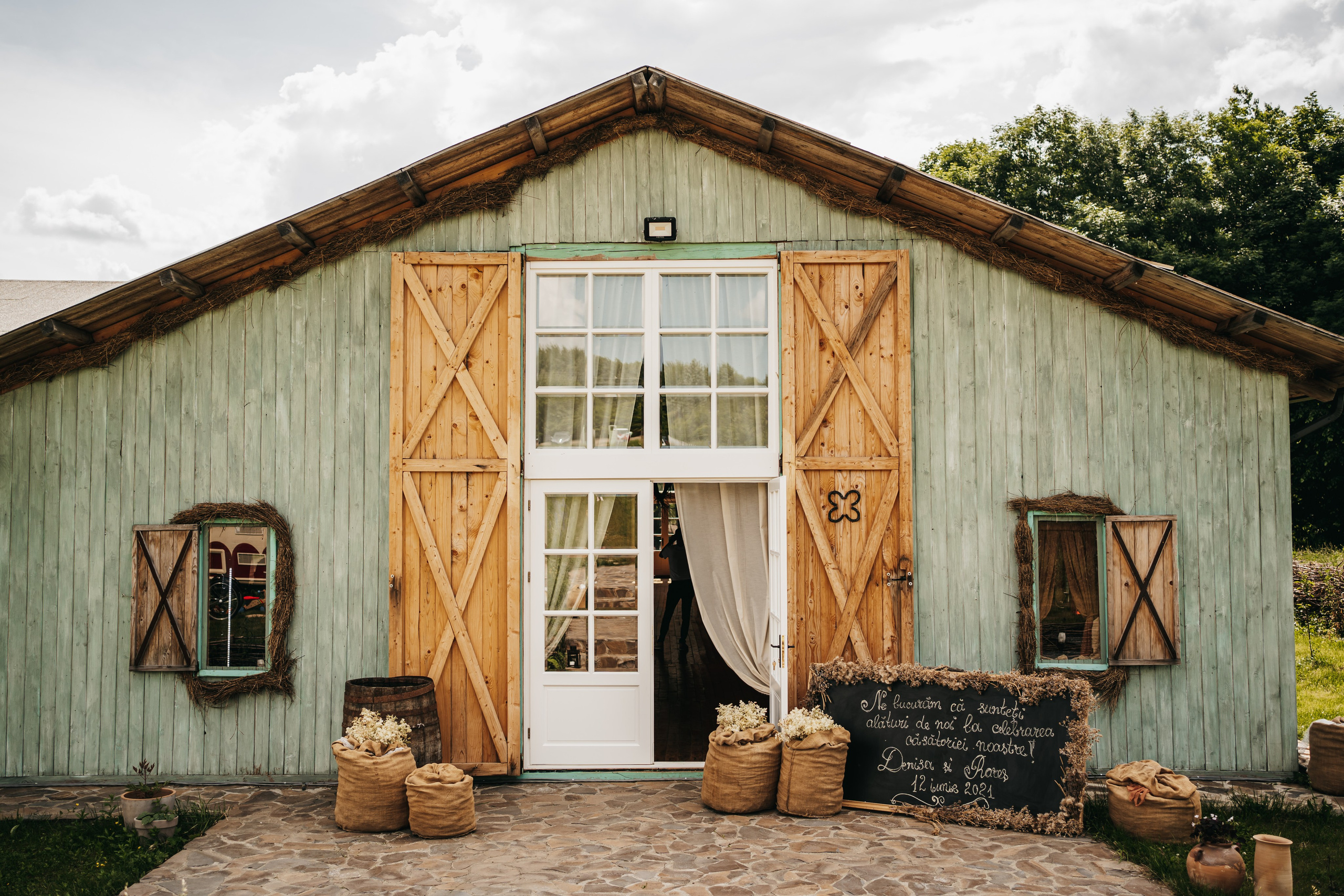 R & D. Fotograf Nunta Iasi - Hearts & Pictures