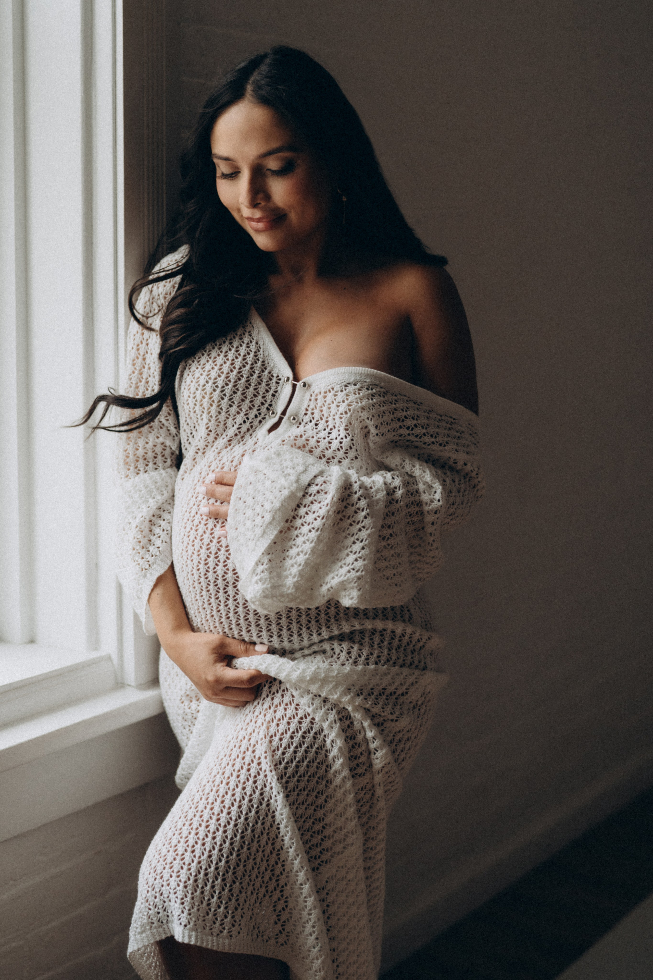 Gessyca. Modern maternity photographer in Long Island New York