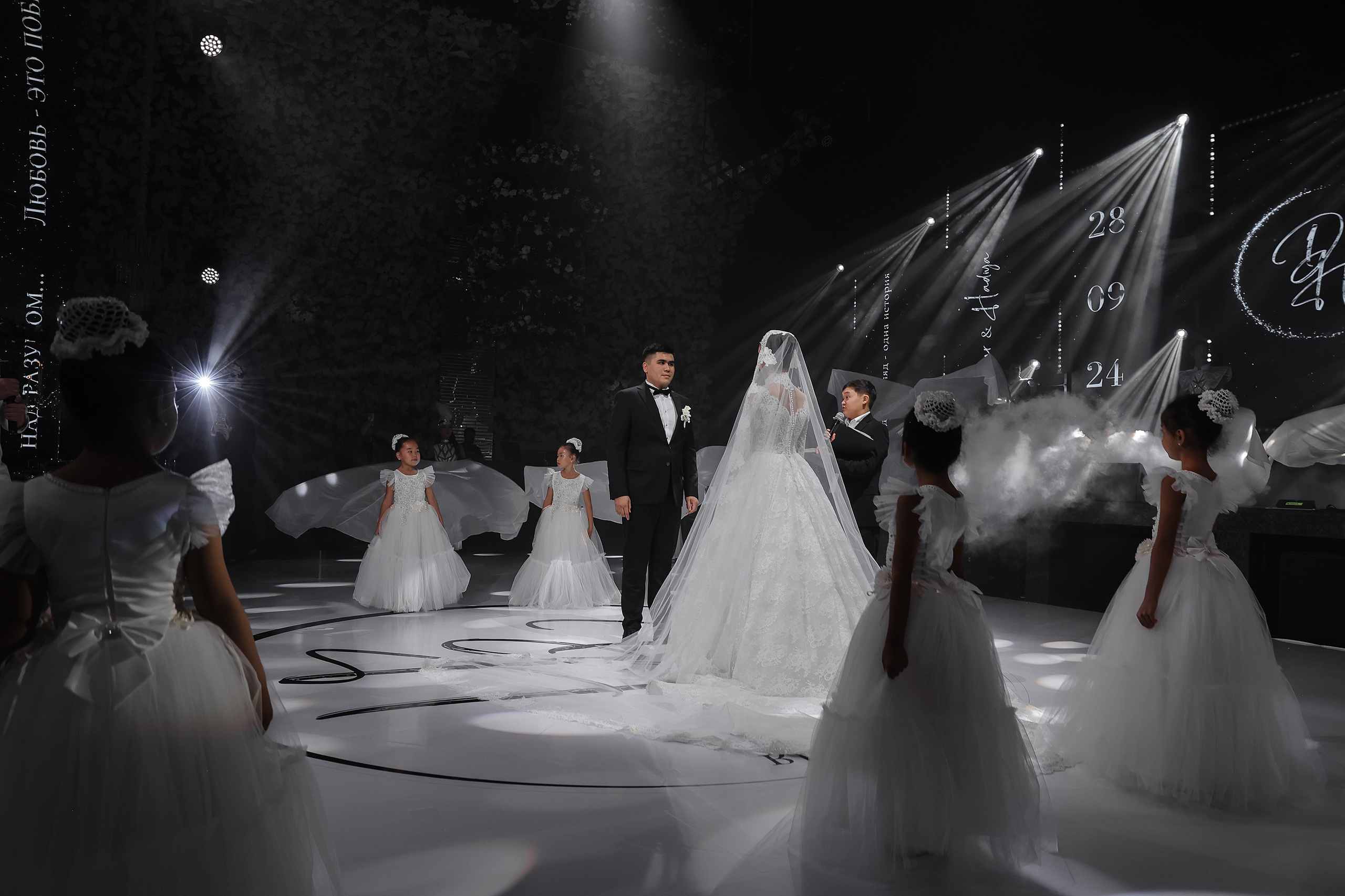 Даур & Хадия. Свадебный и семейный фотограф в Бишкеке Давлетбаев Талгат