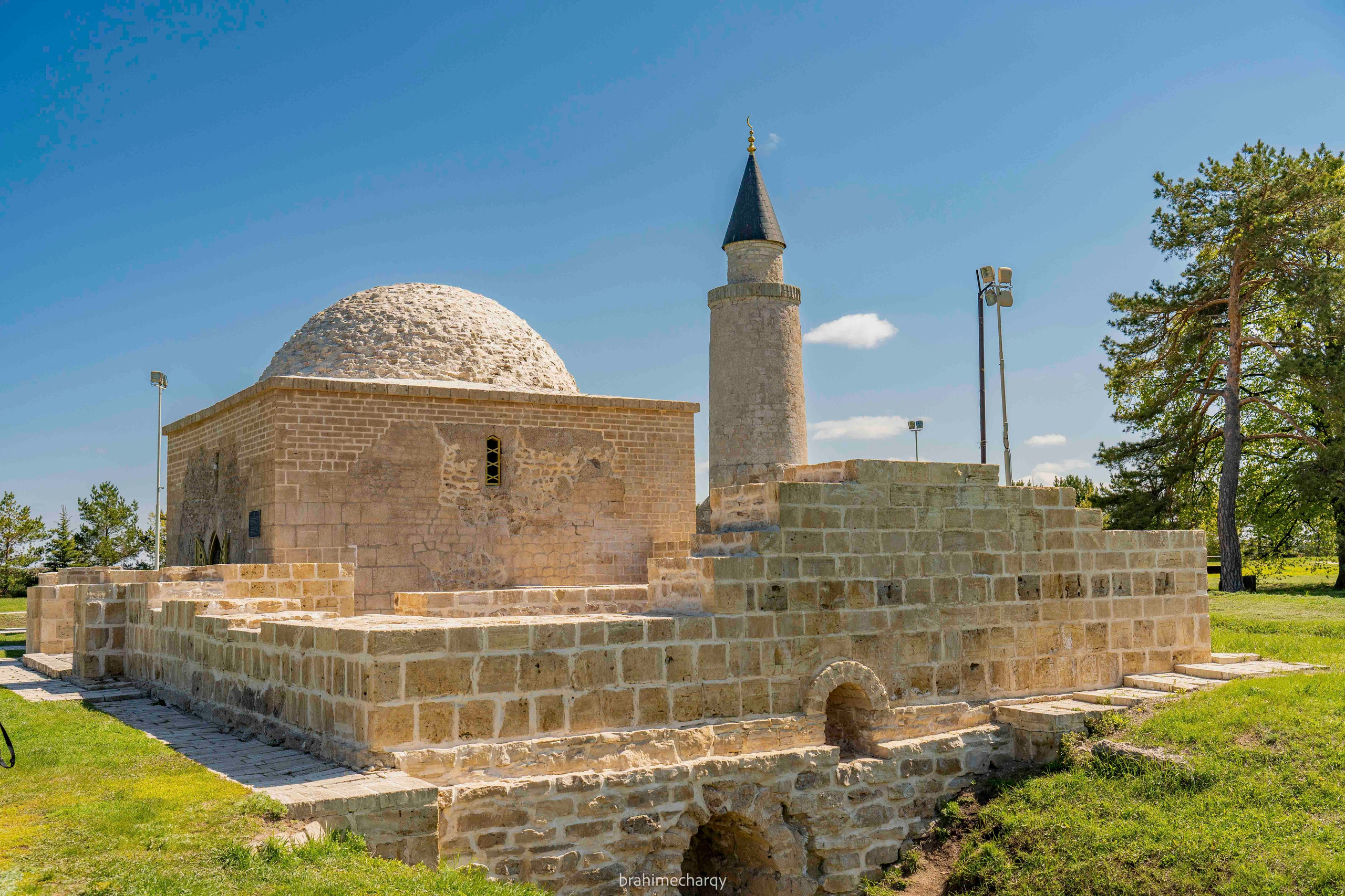 Фото. Брахим — фотограф