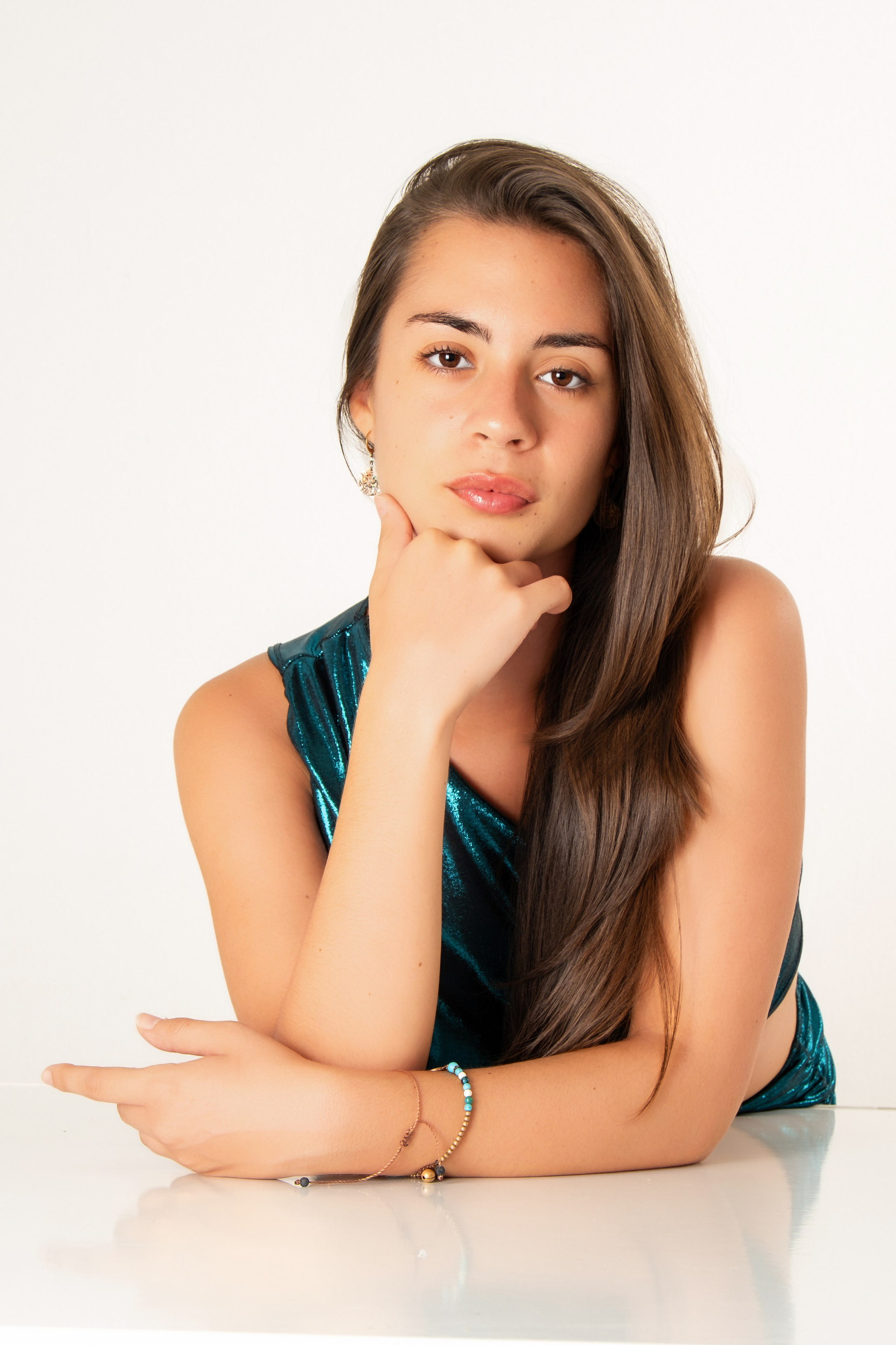 Sesiones de fotos en estudio en Gran Canaria / Retratos elegantes y estilo único