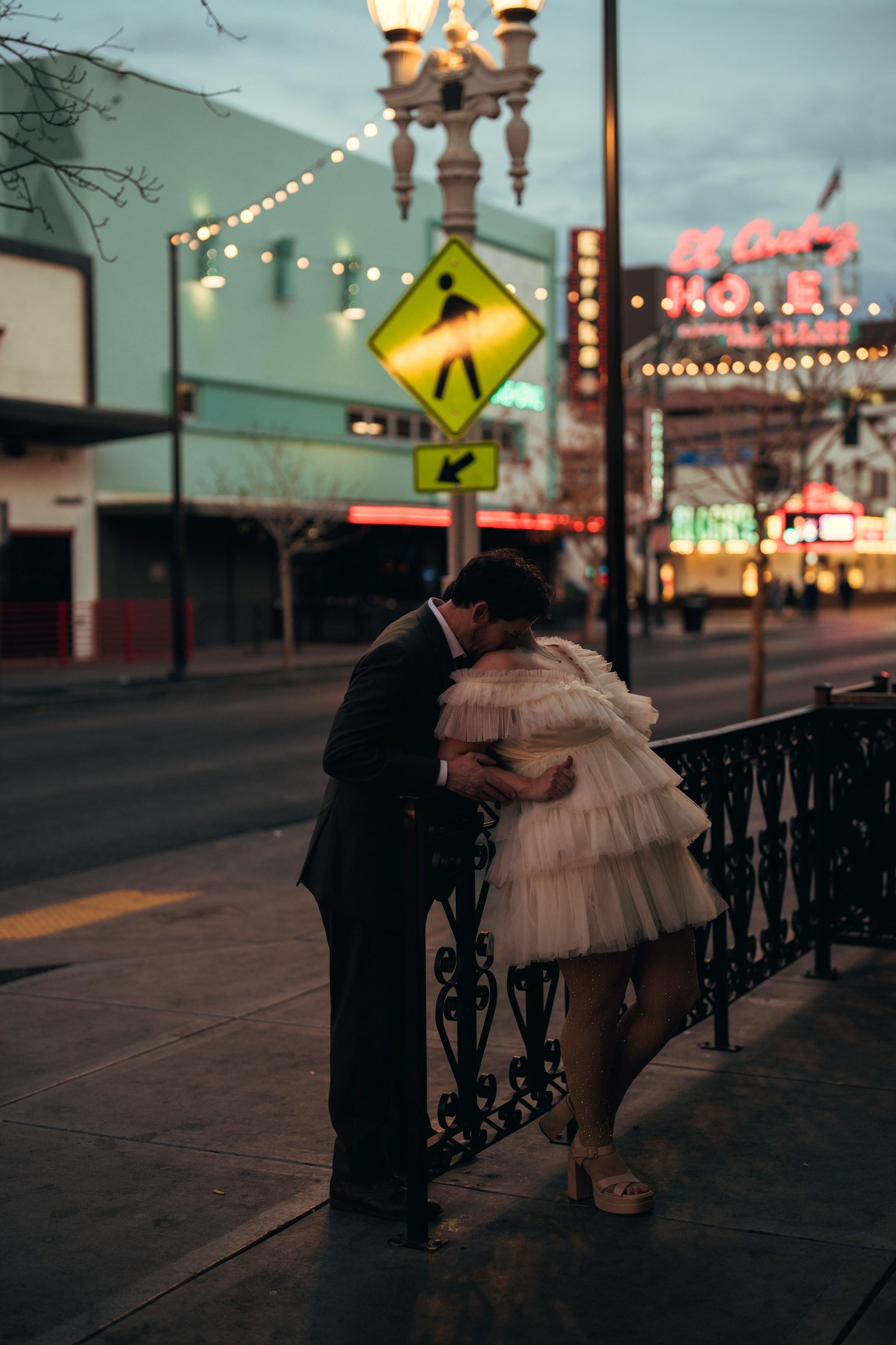 Grace&Jesse. Wedding & elopement photographer Viktoriya Kravtsov. Las Vegas