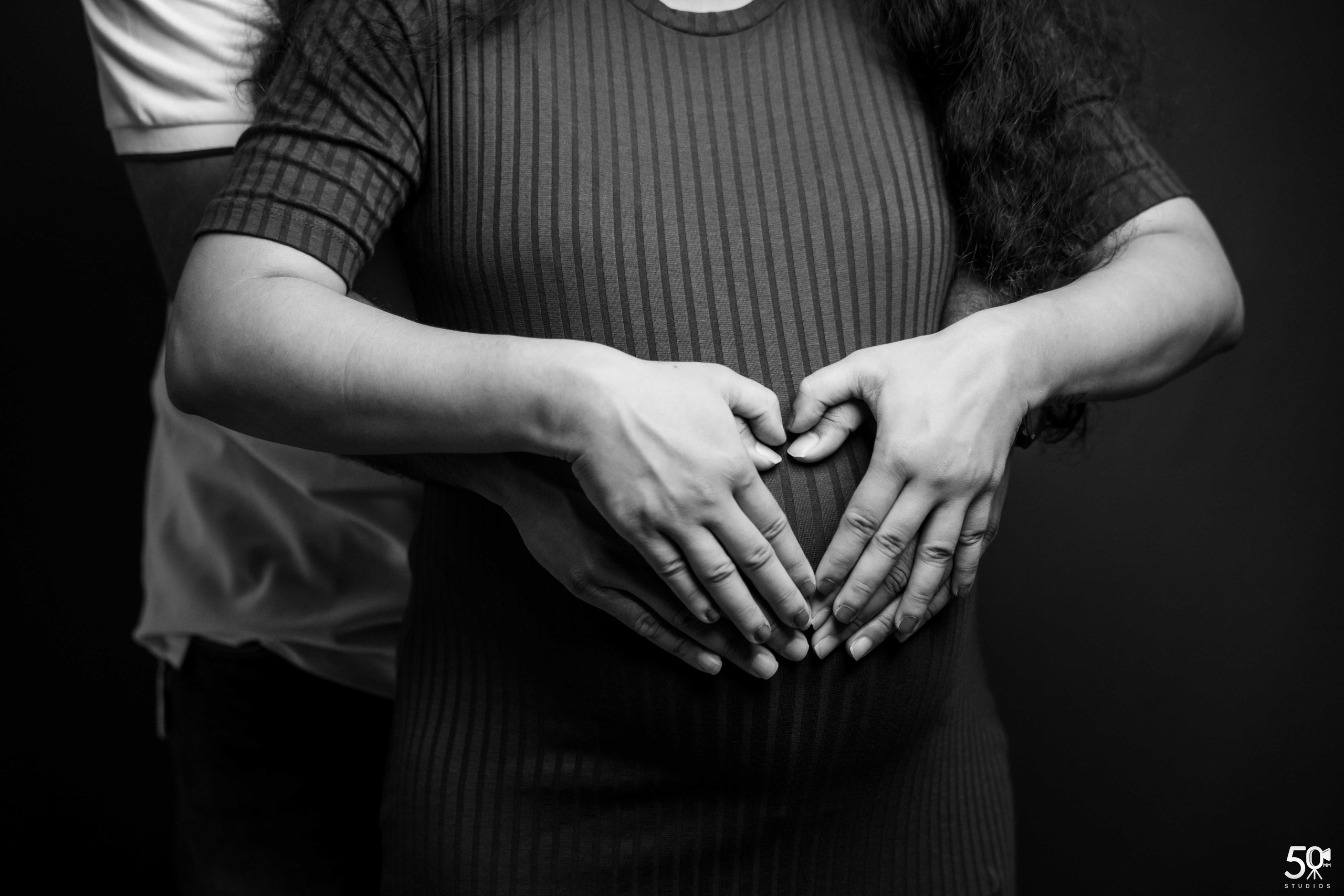 MATERNITY AND BABY SHOOTS. 50mm STUDIOS