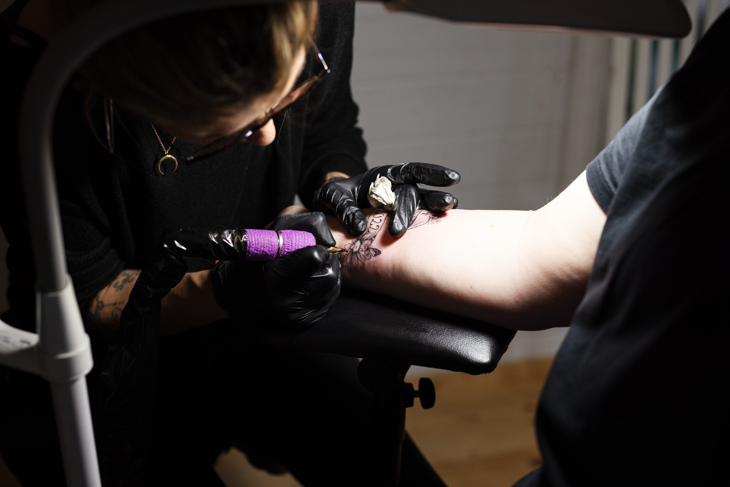 Tattoostudio. Fotografin und Videografin im Raum Osnabrück und Emsland Alla
