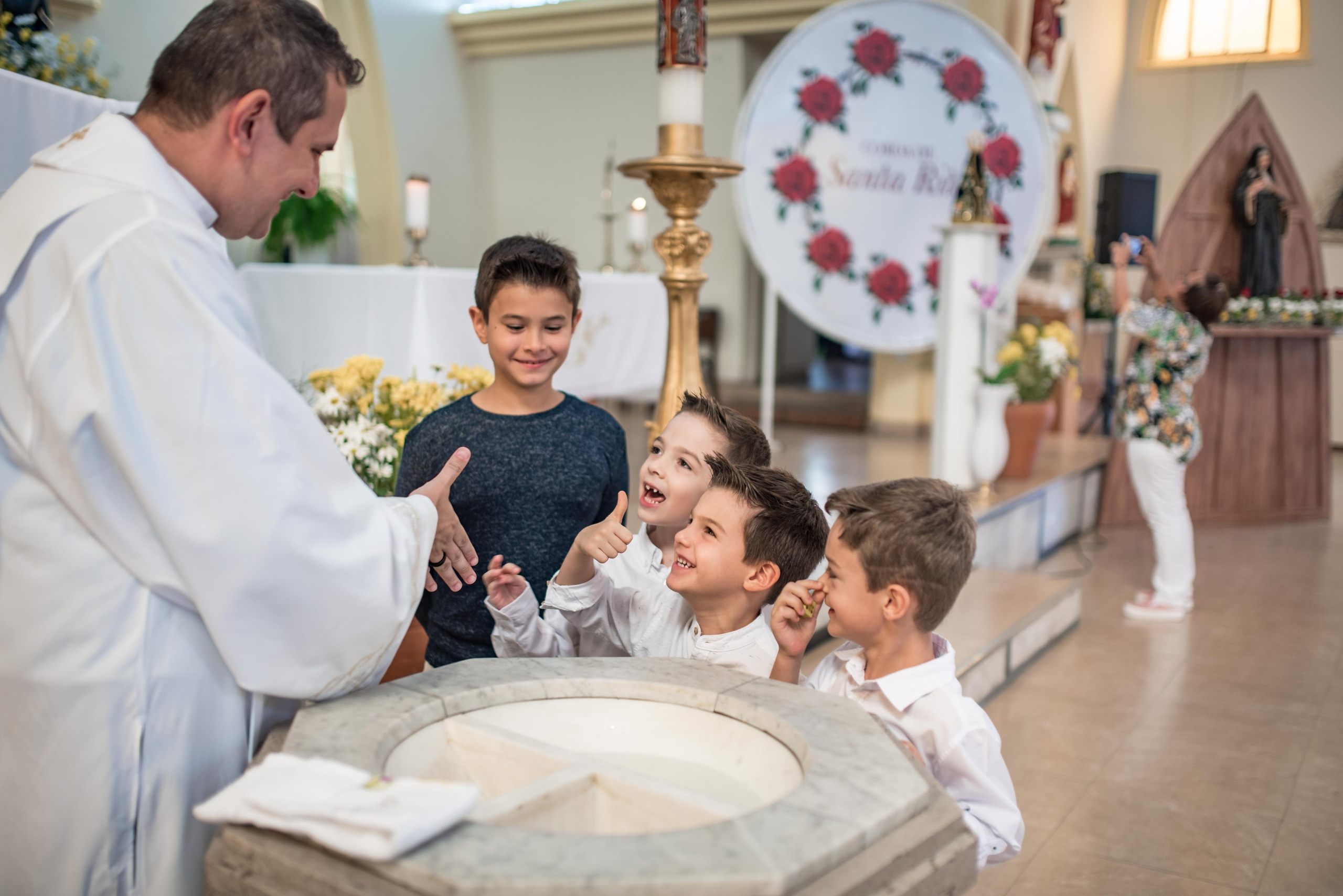 Batizados | Fotografia de Batizado em Juiz de Fora — Auê Fotografia. Auê | Fotografia Infantil