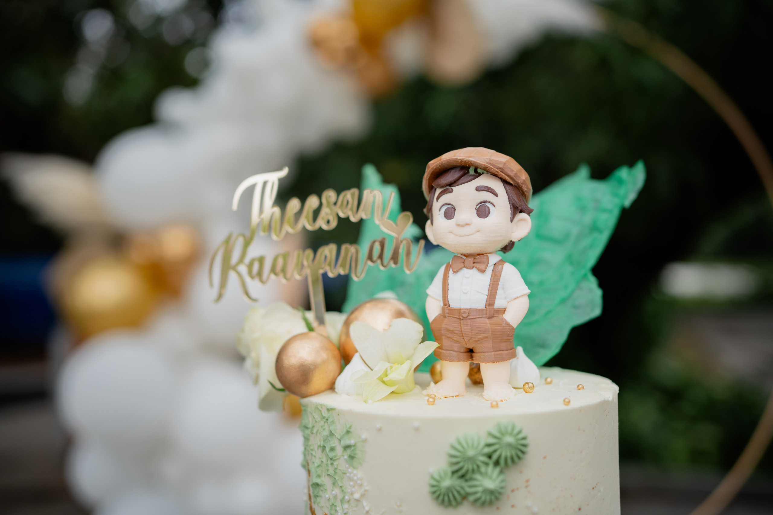 Theesan Raavanan. Menu