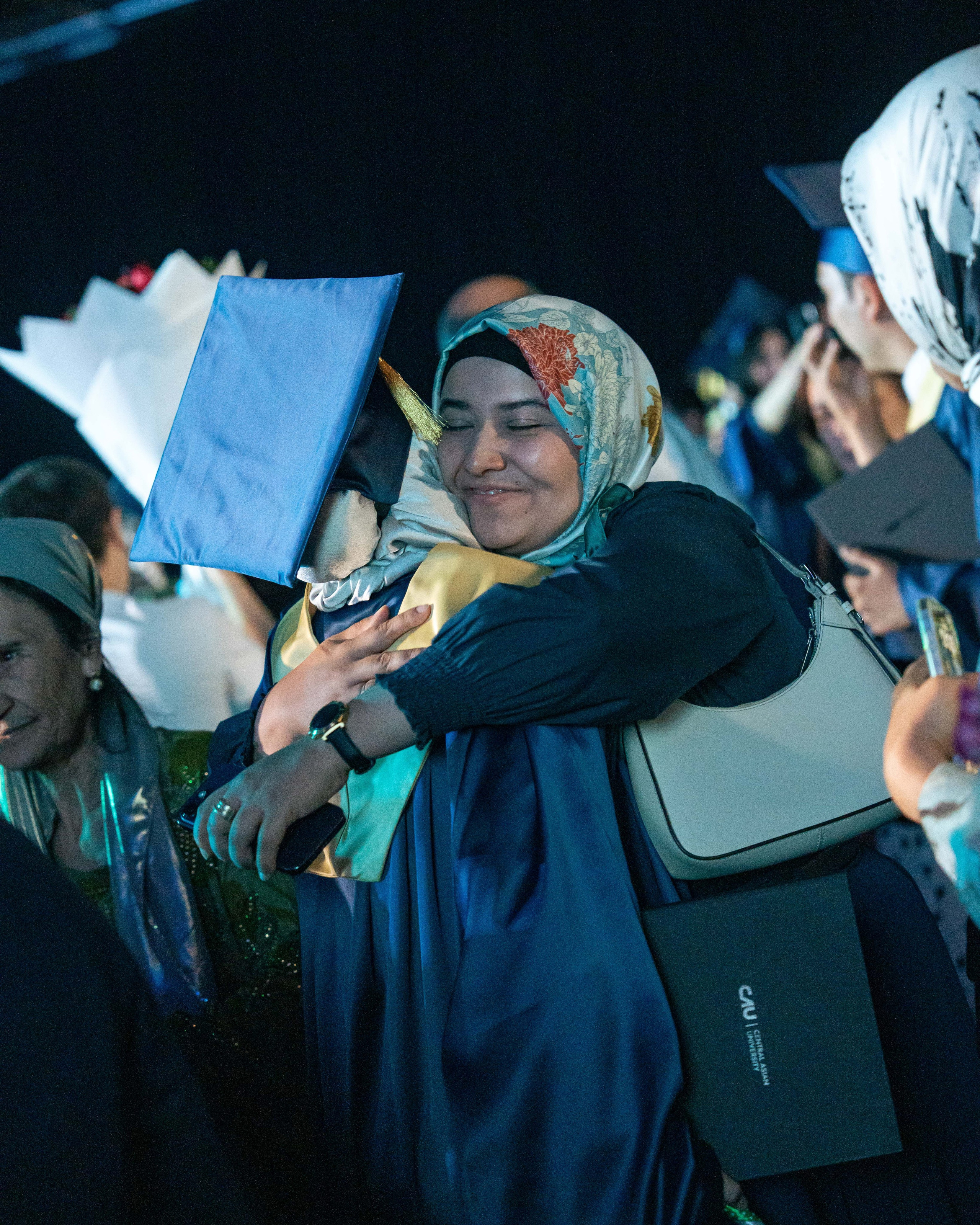 Как Central Asian University провёл одну из самых ярких выпускных церемоний. Георгий Намазов | Фотограф в Ташкенте