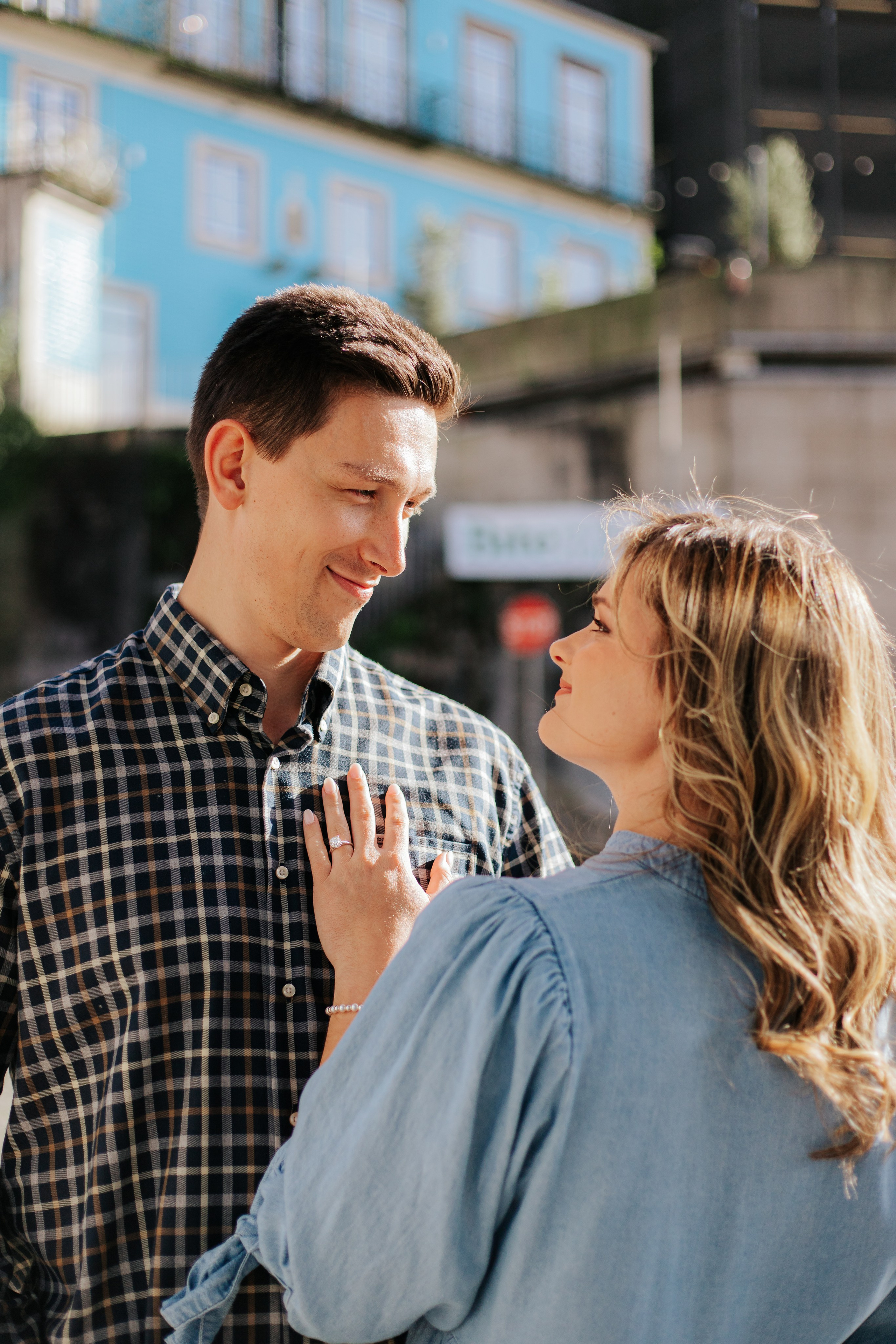 Jamie Gregg. Davi Valente