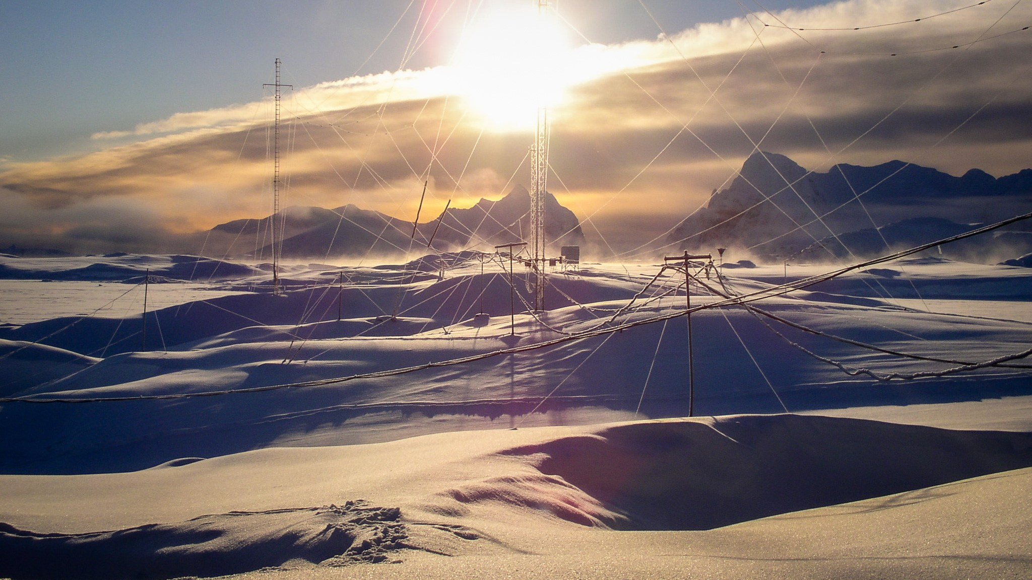 ANTARCTICA / 2004. Reportage concert portrait photography in the San Francisco Bay Area
