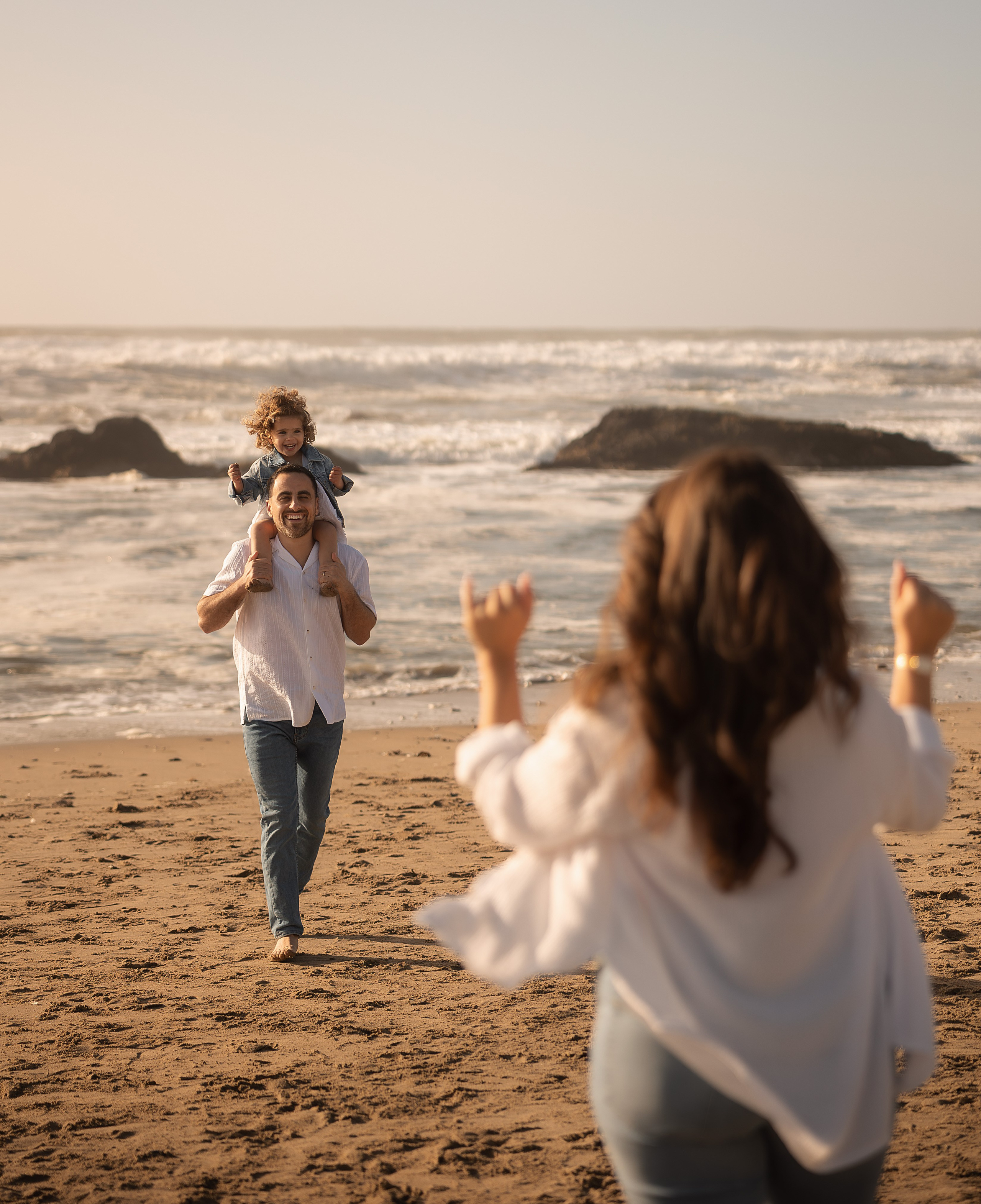 FAMILY & MATERNITY PHOTOGRAPHY. Couples & Families photographer in Bay Area, San Jose, California