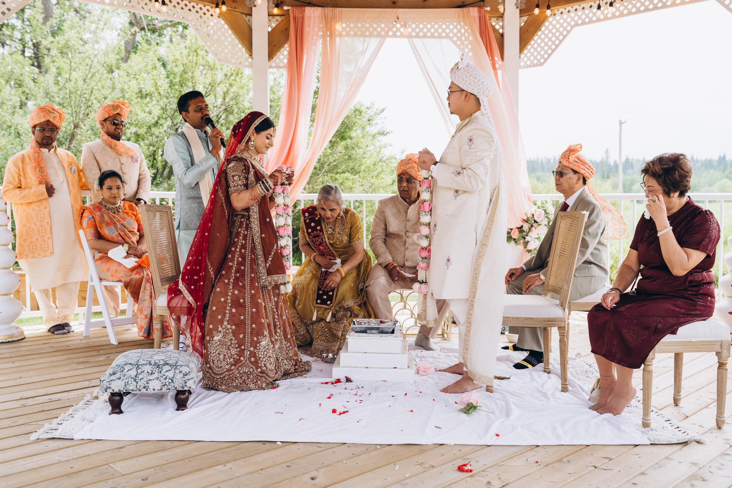 Jackie & Bindi. Calgary Wedding & Lifestyle Photographer — Yevhen Polishchuk