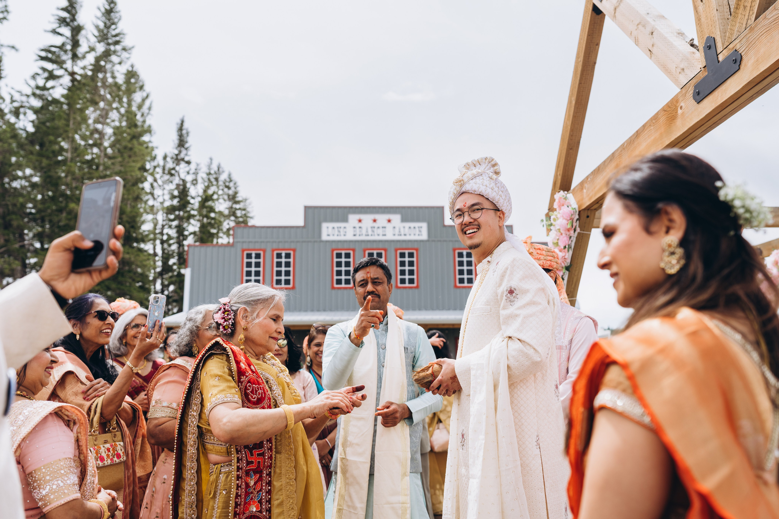 Jackie & Bindi. Calgary Wedding & Lifestyle Photographer — Yevhen Polishchuk