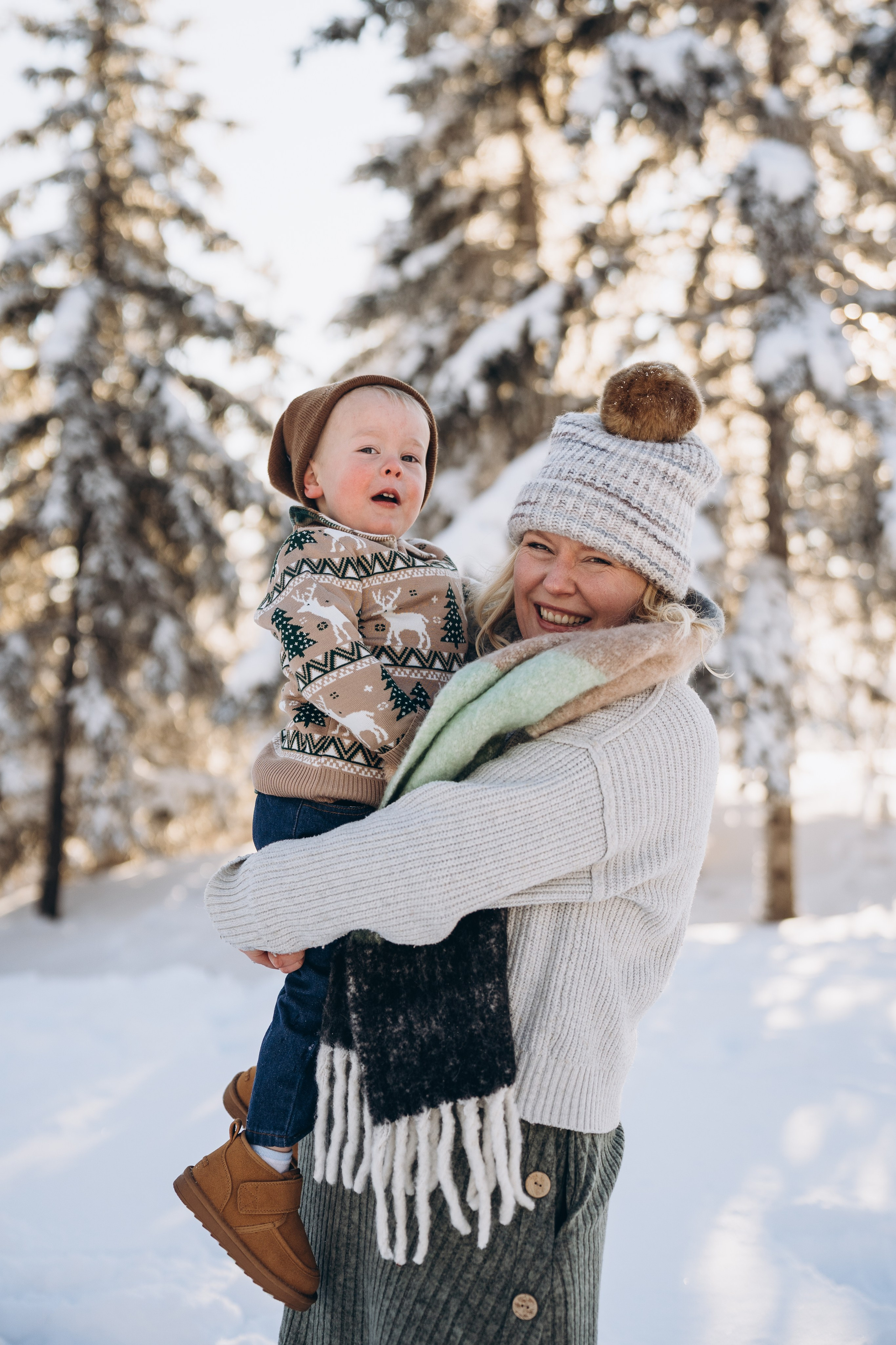 Katie & fam. Calgary Wedding & Lifestyle Photographer — Yevhen Polishchuk