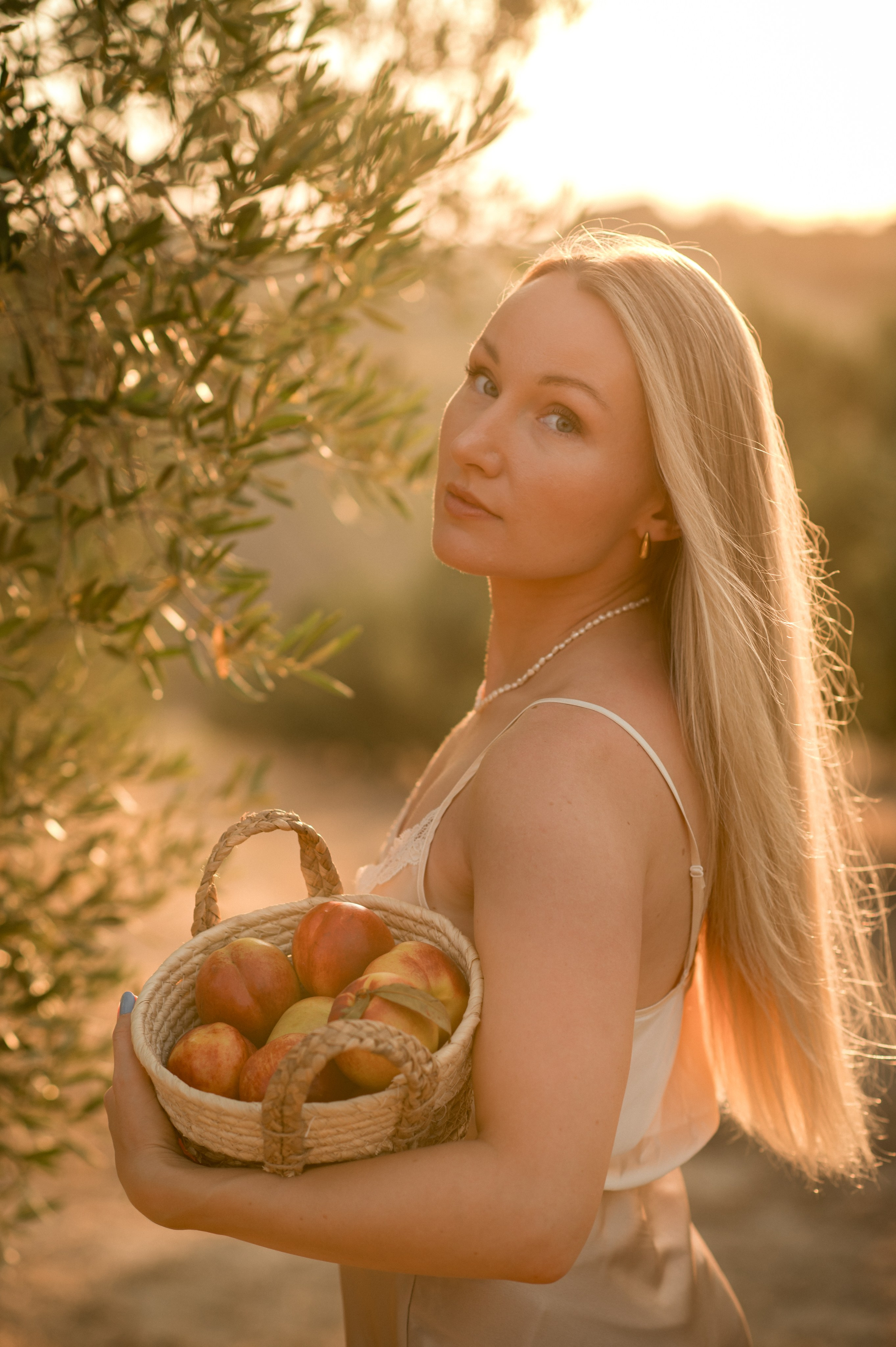 Klara. Family, children, portrait, and event photography in Thessaloniki