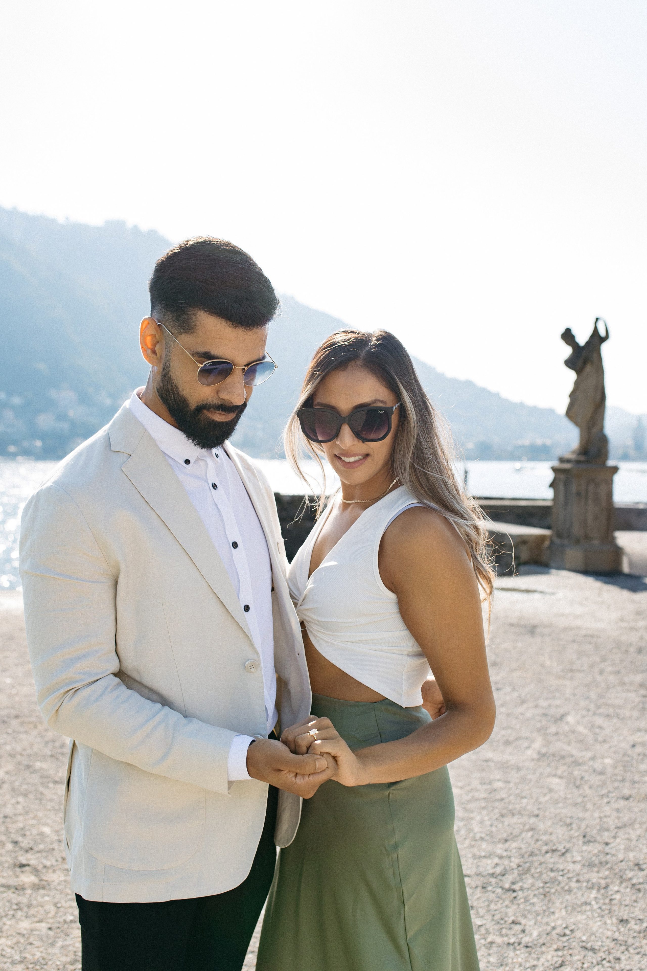 She said yes 💍. Wedding photographer in Italy