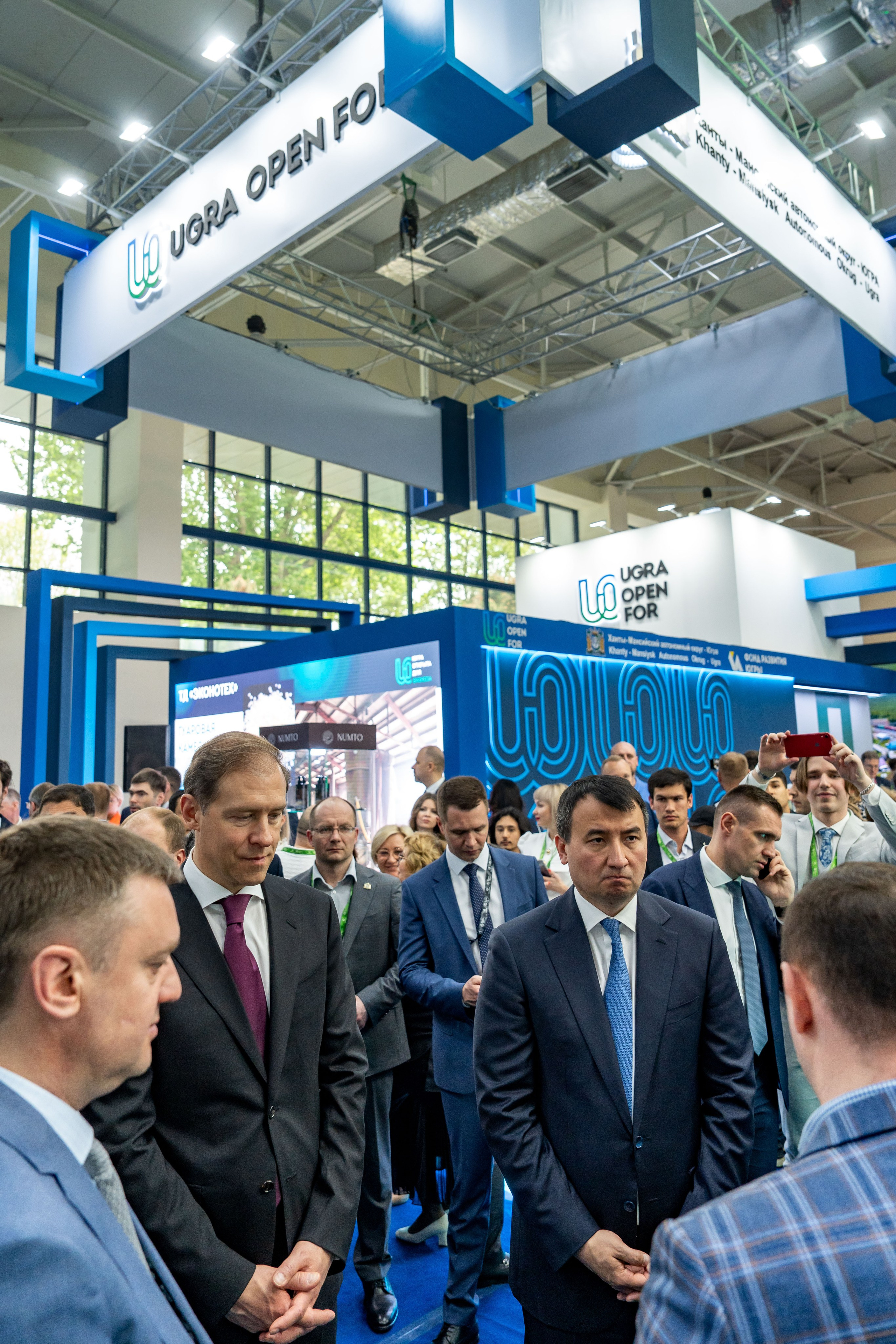 Международная промышленная выставка «ИННОПРОМ. Центральная Азия 2024». Георгий Намазов | Фотограф в Ташкенте