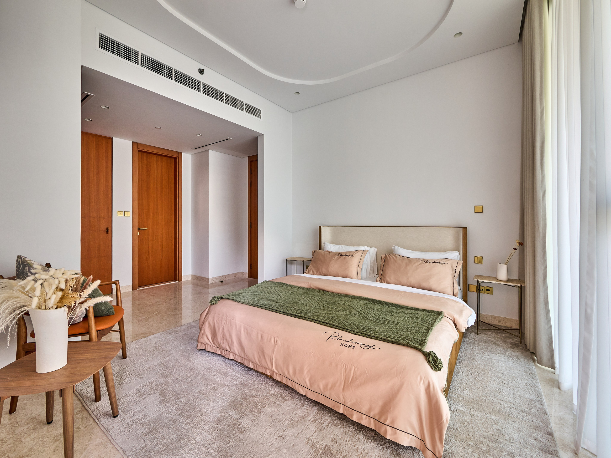 The Palm. Hotel Photographer in Dubai — Interiors & Commercial by Oleg Novikov