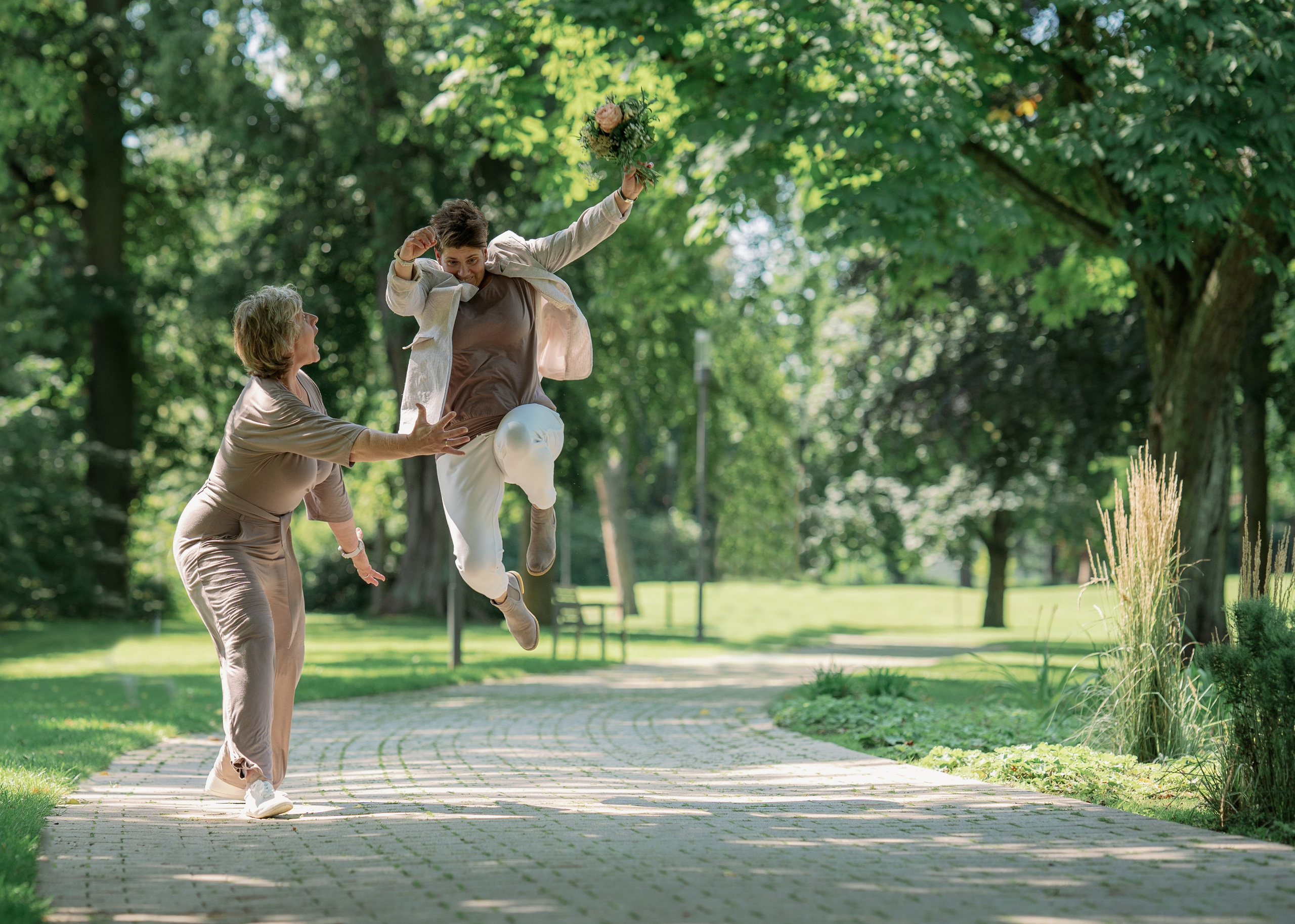 Jennifer&Ilona. Kurpark Bad Hersfeld. Fotografin in Bad Hersfeld