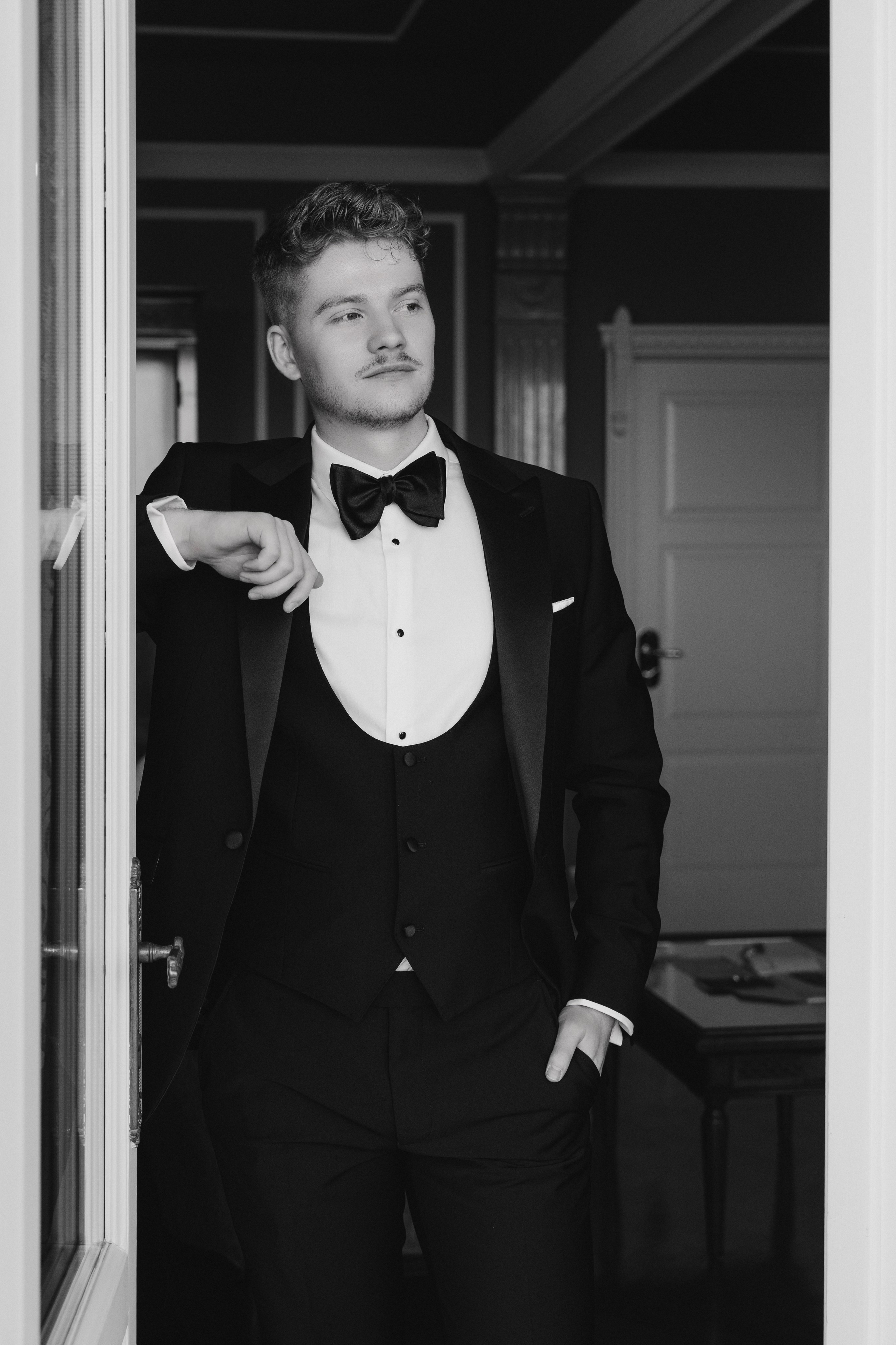 NATALIE AND ANDREW_ ELOPEMENT on LAKE GARDA. PHOTOGRAPHER IN ITALY