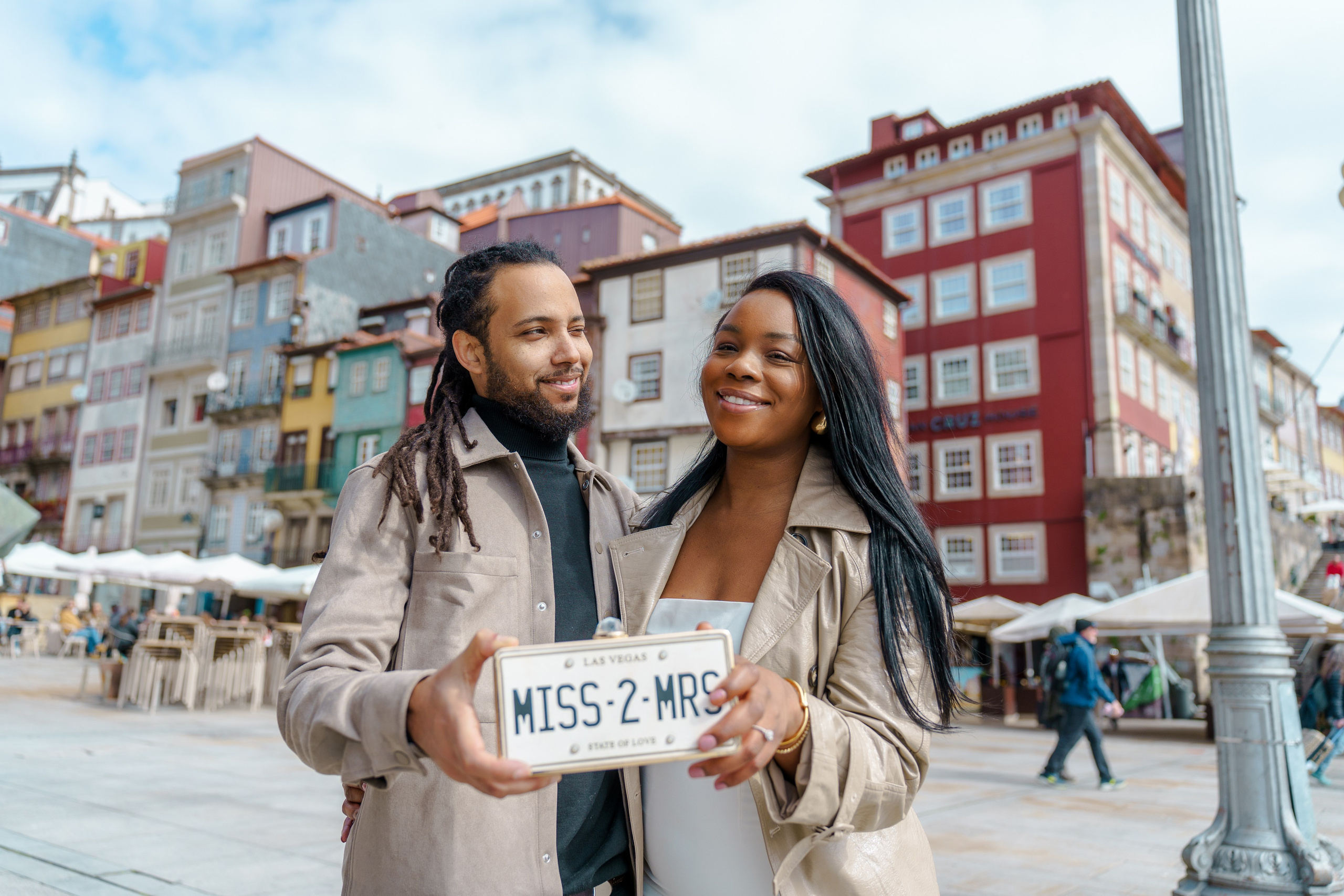 Natalie & Michael in Porto. Porto Travel Photographer | Couples & Vacation Photos in Portugal — WePortugal