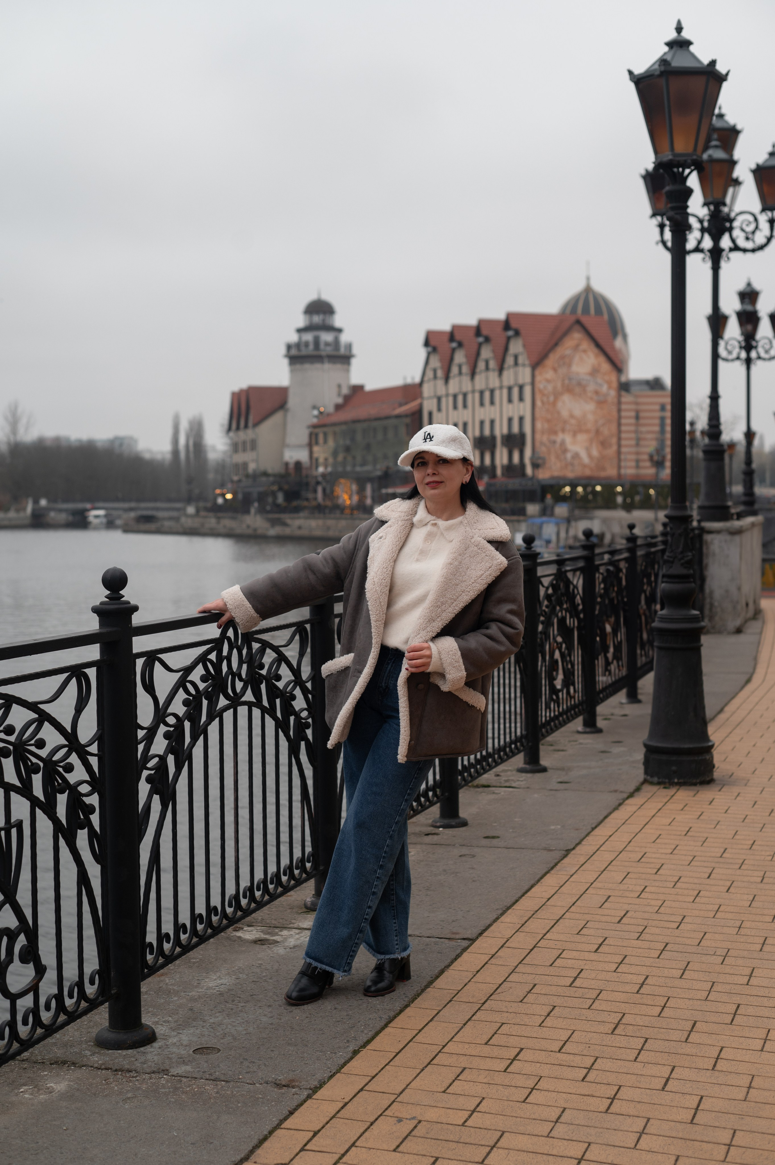 Прогулка по Рыбной деревне — Людмила. Фотограф в Калининграде Анна Пошкус