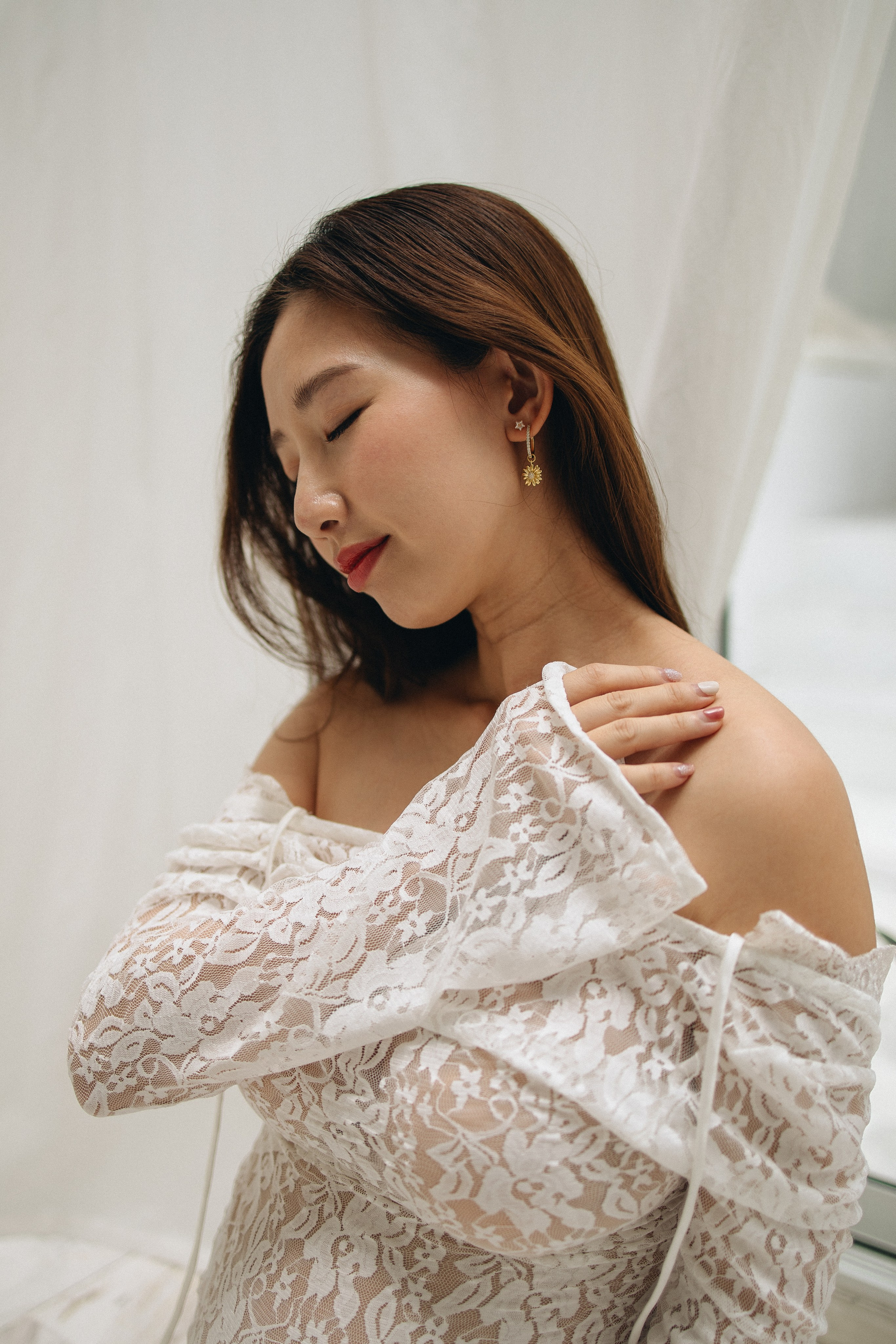 The Sweetest Anticipation. Family and wedding photographer in Bangkok, Thailand