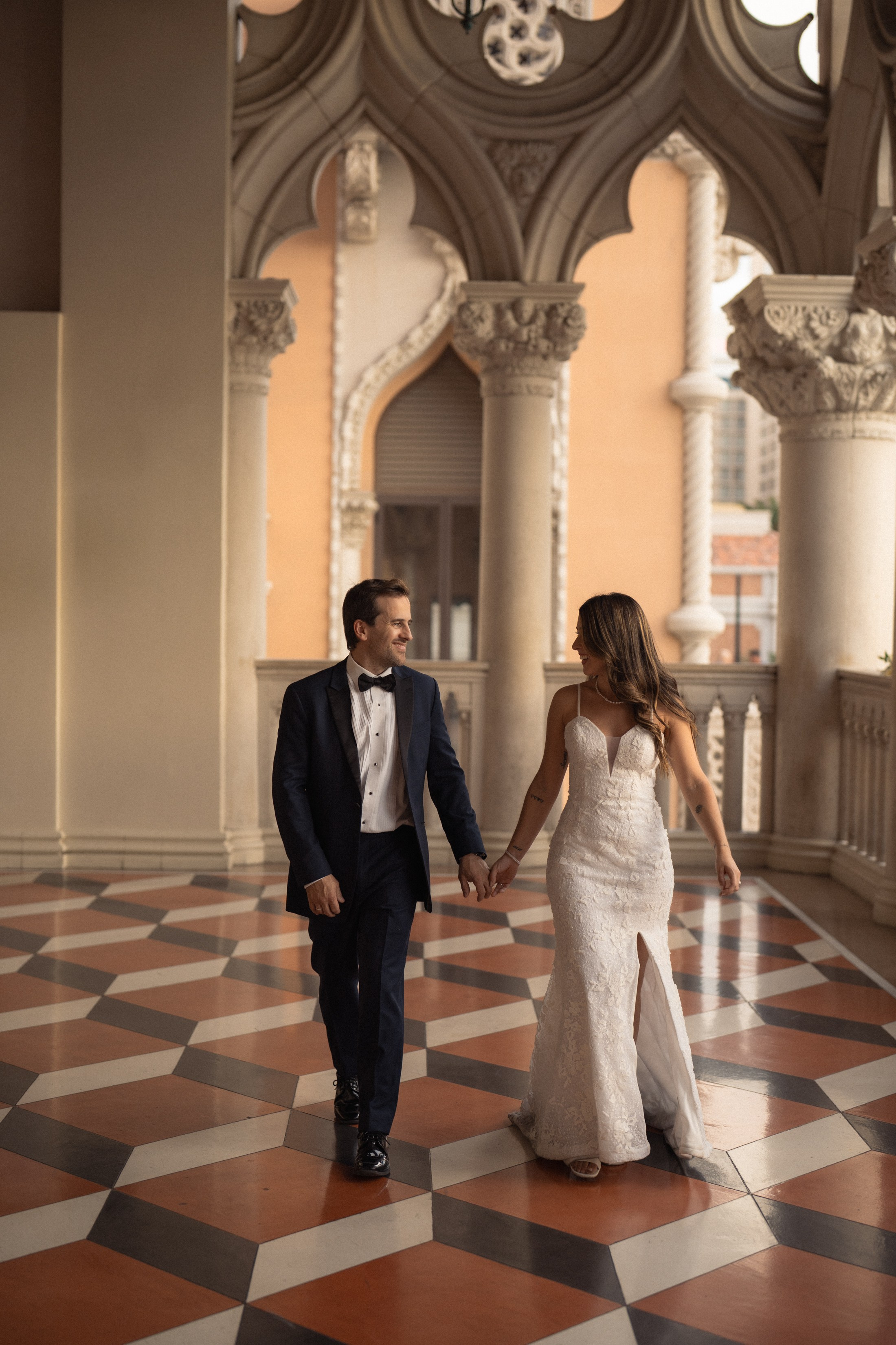 K&S. Wedding & elopement photographer Viktoriya Kravtsov. Las Vegas