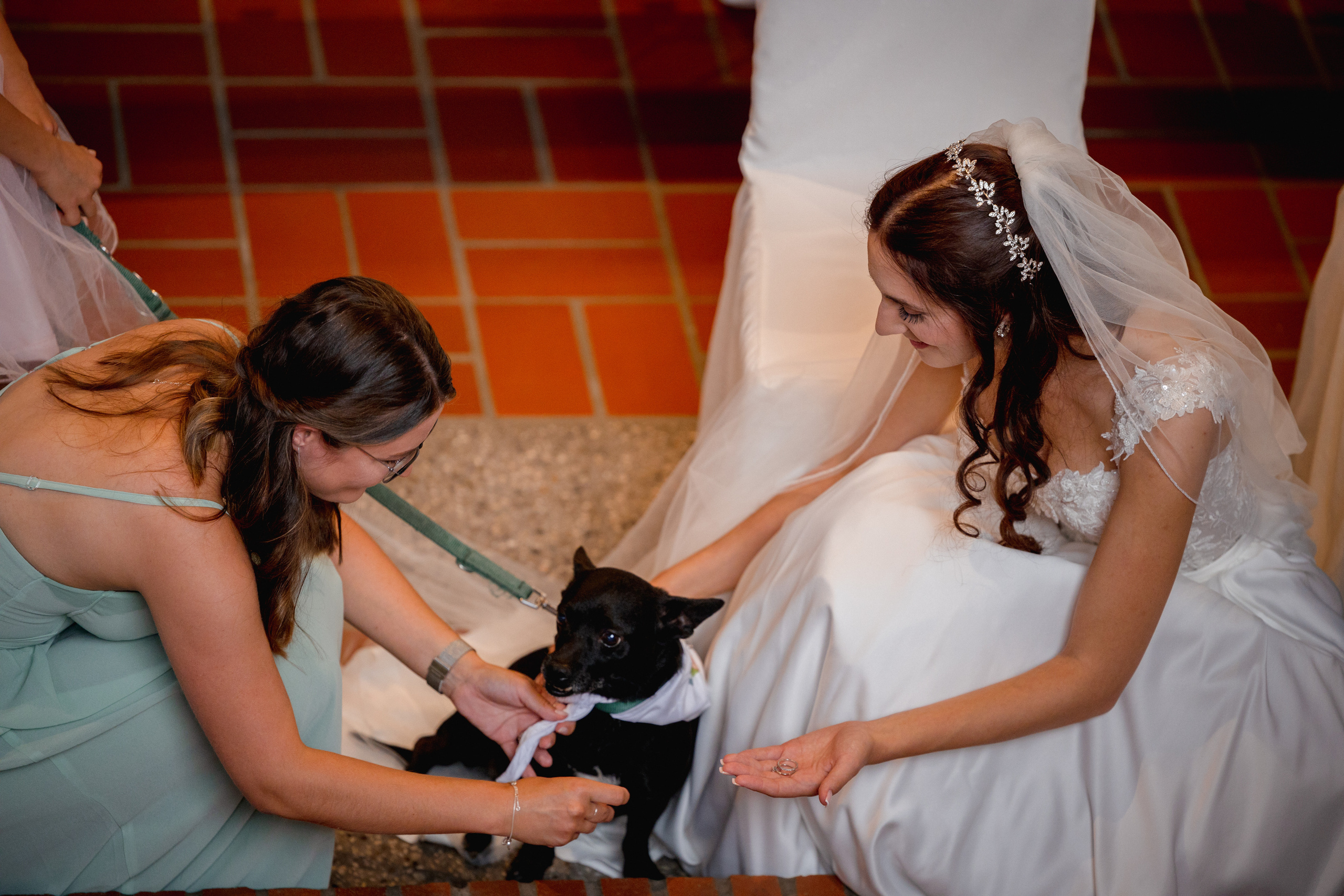 Kirchliche Trauung. Hochzeitsfotograf München Taufe Familienfotograf Tanja Mauke