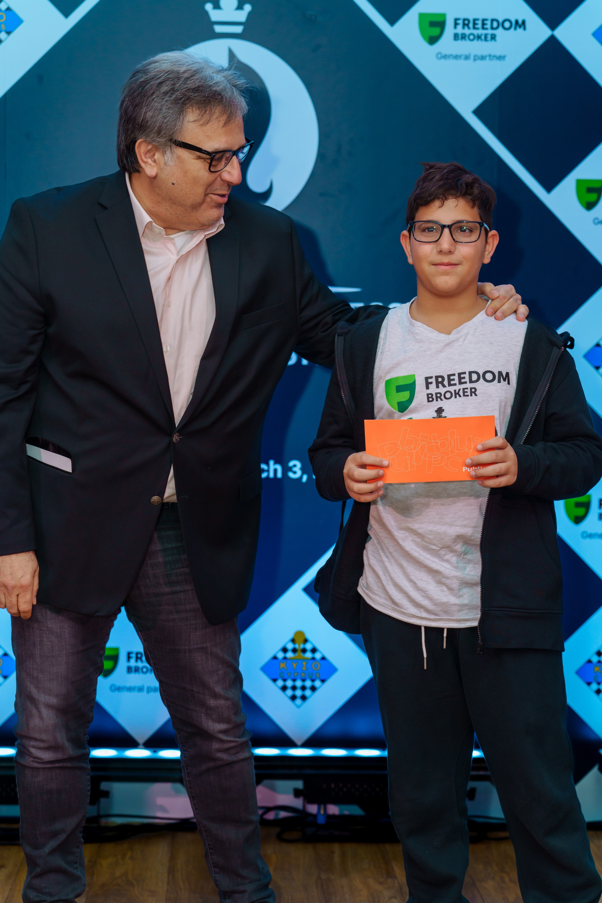 Chess. Photographer in Cyprus