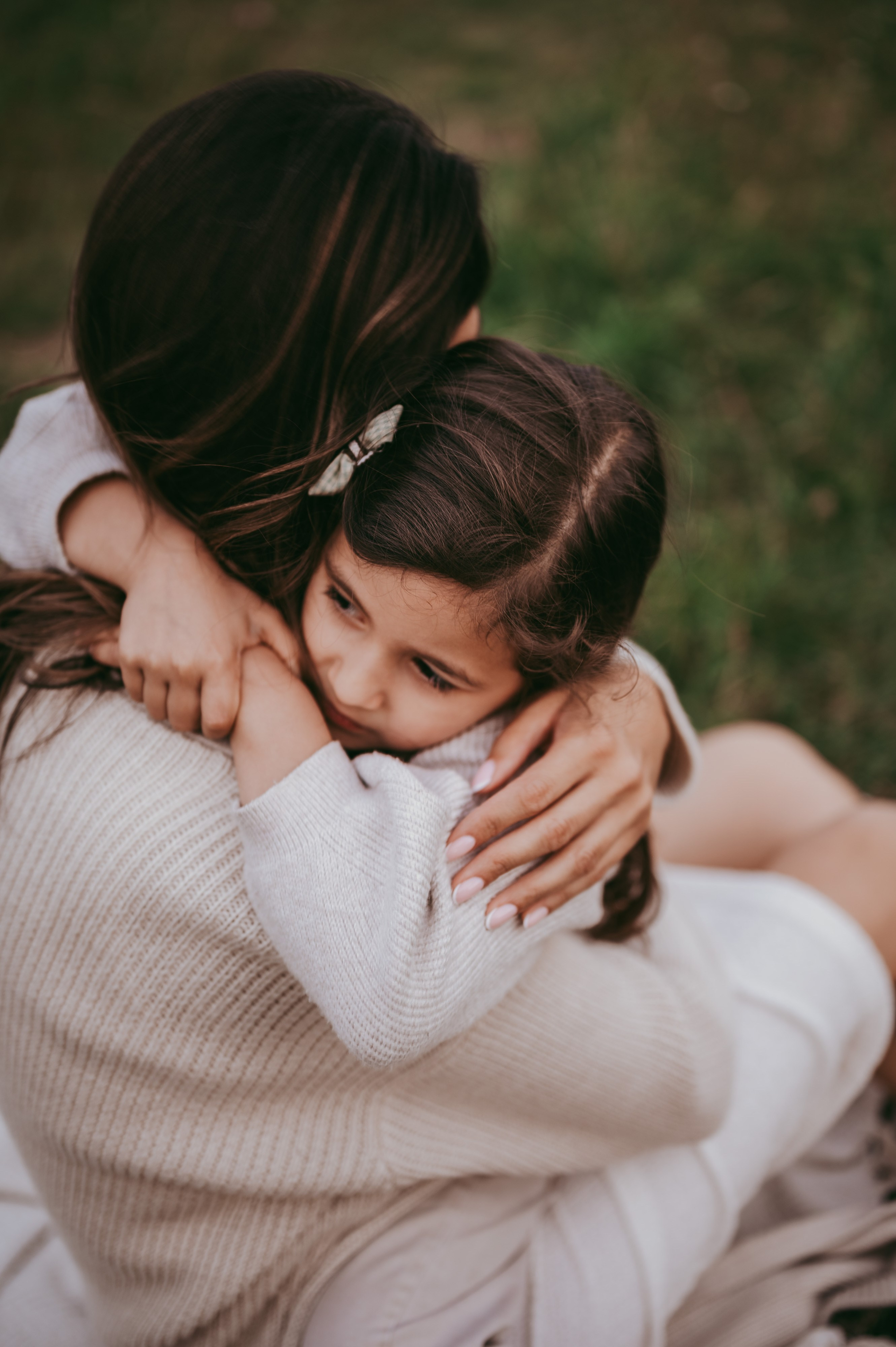 Bojana i Srna / mammy and me photosession. Deciji i porodicni fotograf u Beogradu Oksana Skendzic