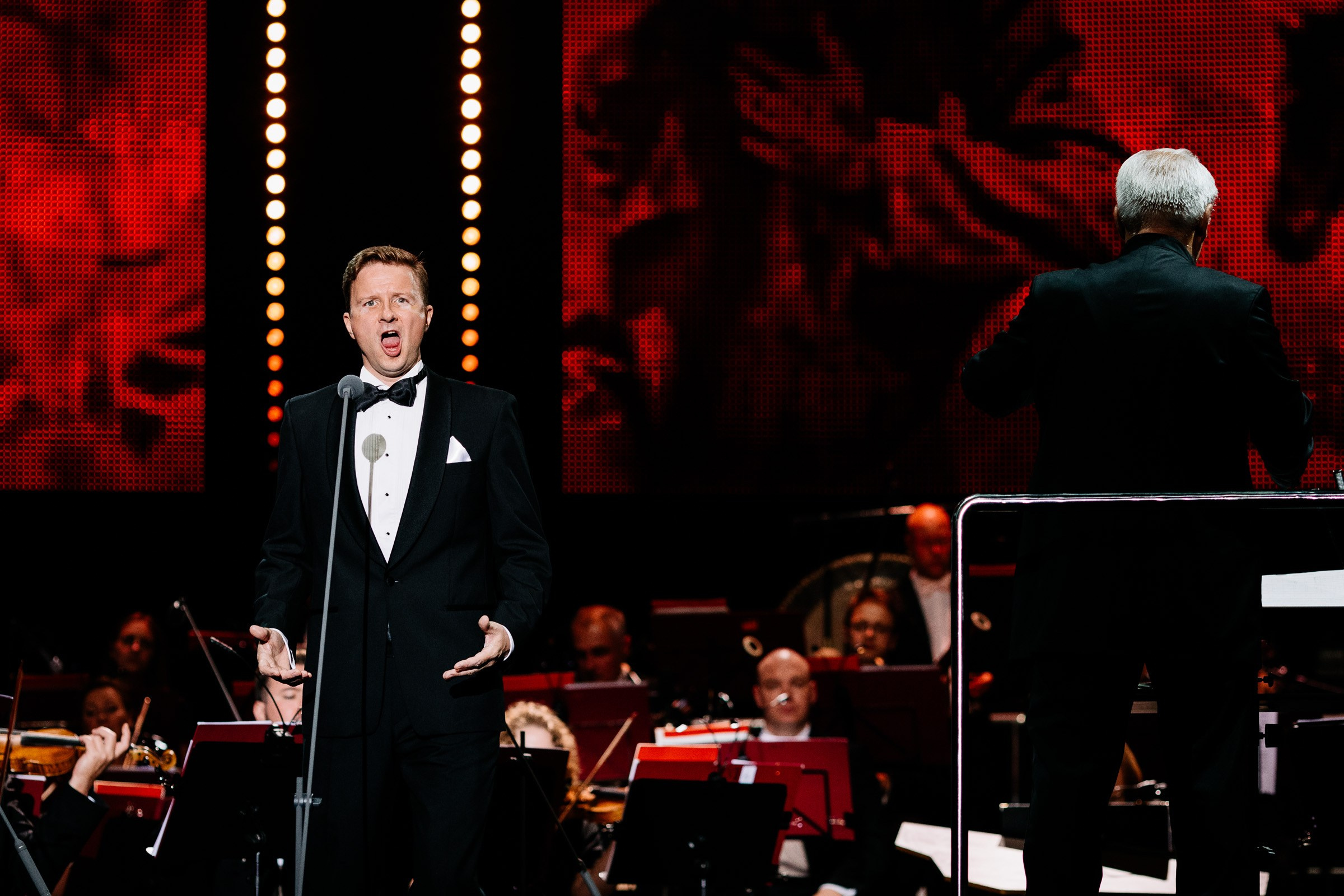 Opera Leśna Koncert. Fotograf Ślubny Warszawa - Sesje Biznesowe Rodzinne Eventy