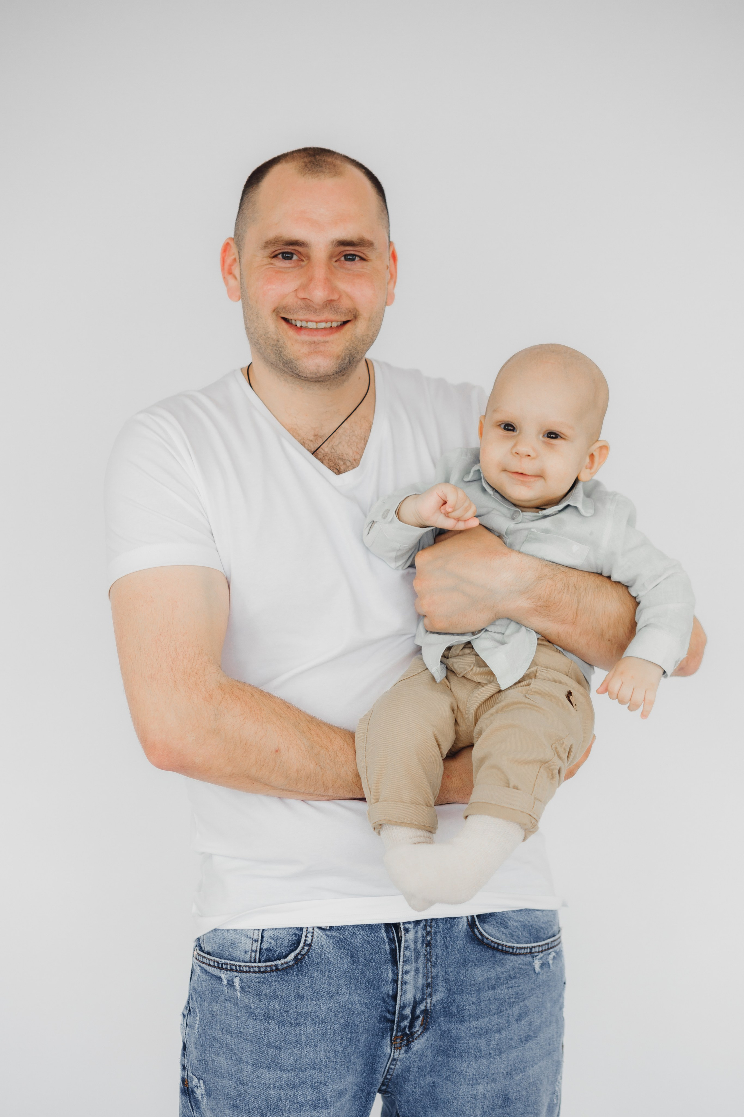 Familia Molozea. Fotograful evenimentului tău