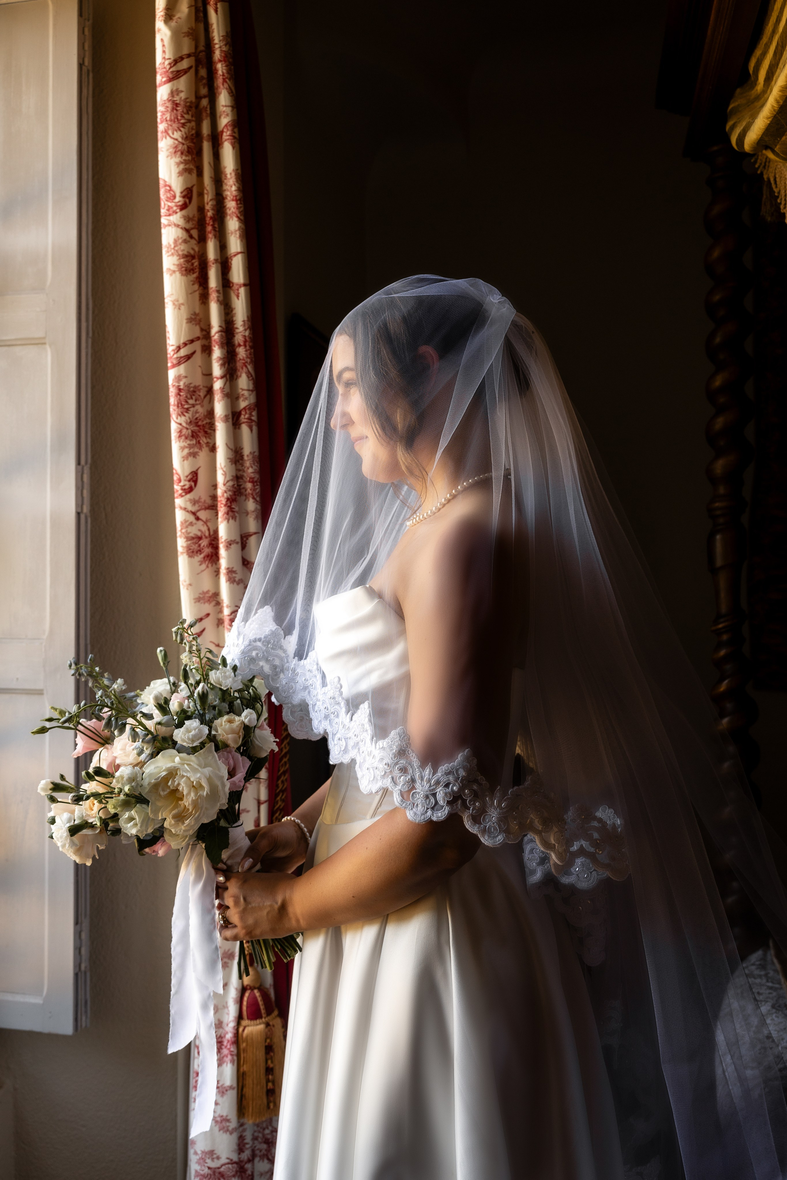 Elopement at Château Bagen. Eugénie Smirnova — Wedding & Elopement Photographer in Southwest France