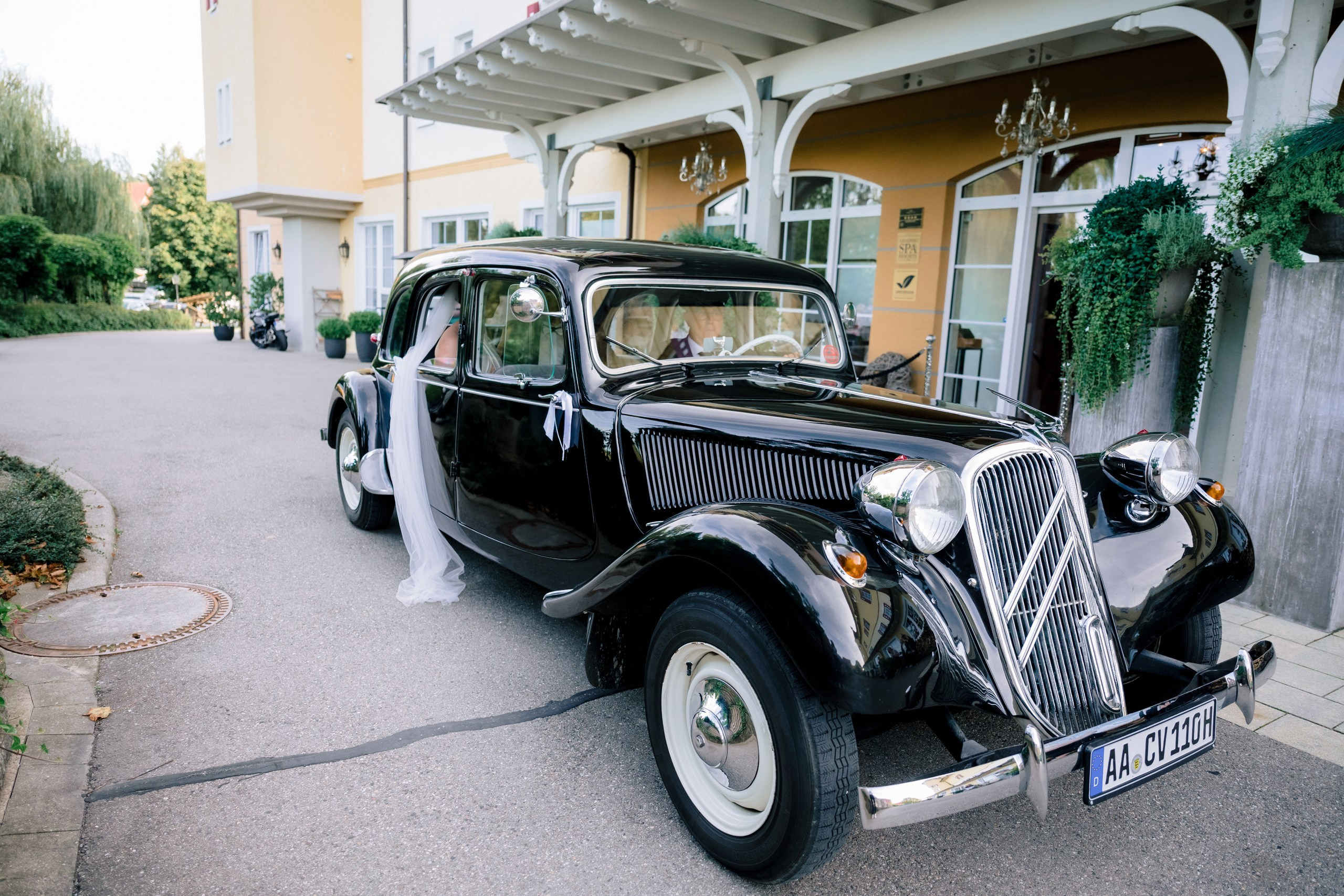 Hochzeit Julia & Dimitri | Meiser Hotel Hochzeit | Hochzeitsfotograf Würzburg. Anna Saribekyan – Beste Hochzeitsfotografin in Würzburg, Top 10 in Deutschland
