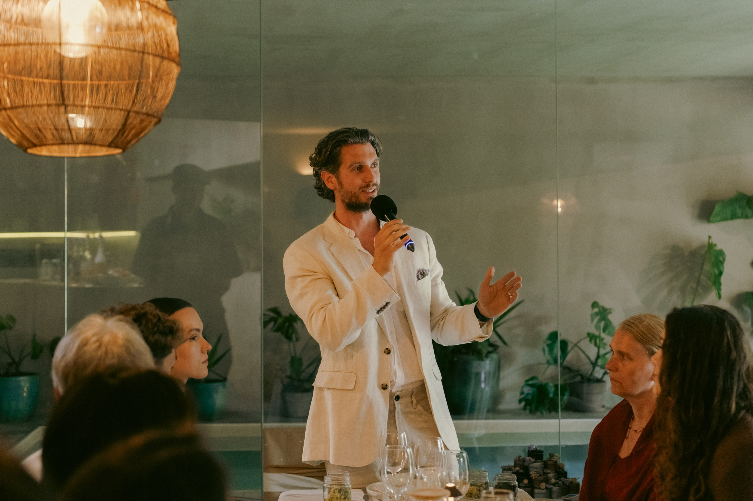 Katerina and Menno. Event Photographer in Lisbon | TheUniverseTour