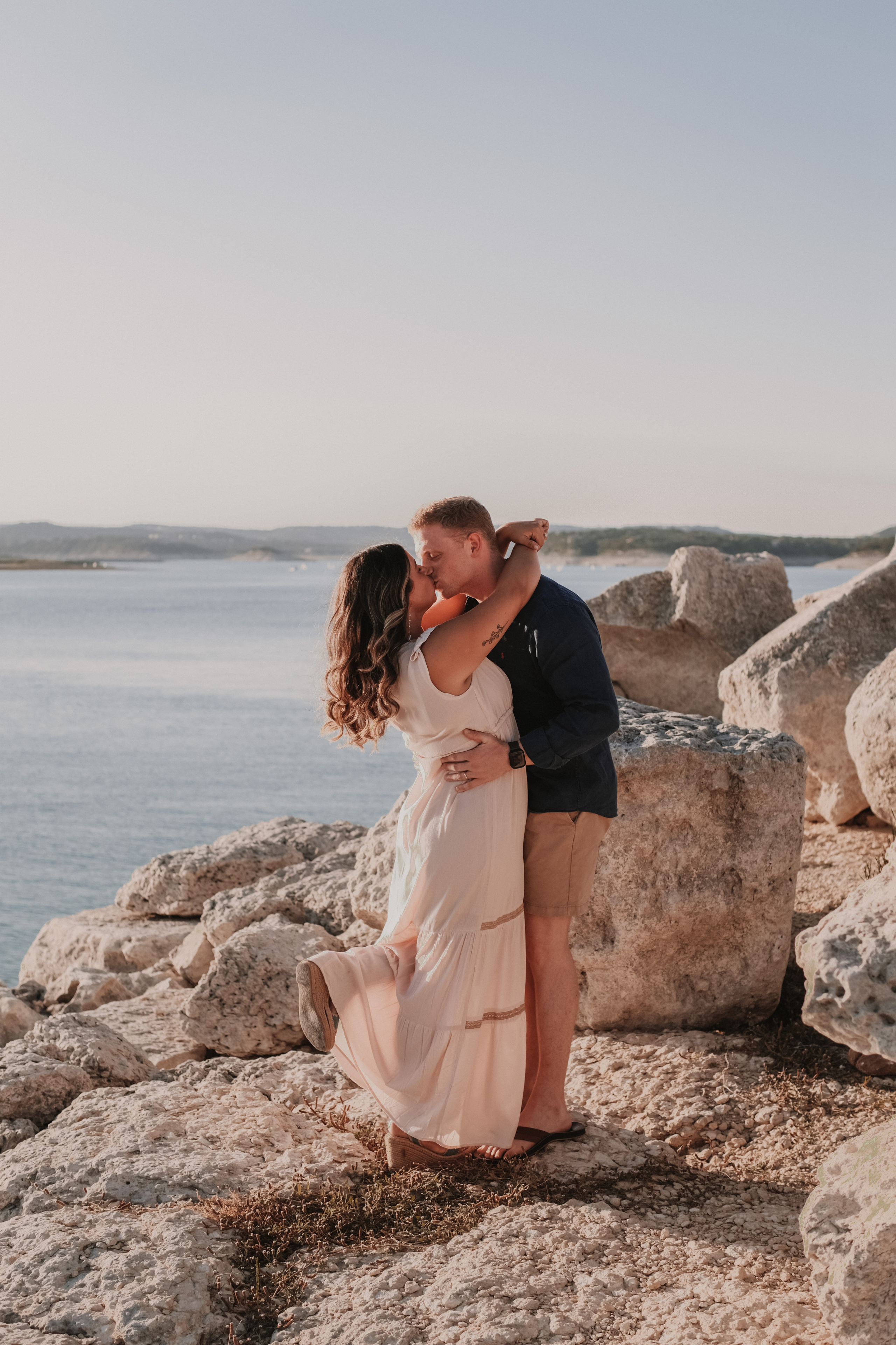 JUST MARRIED. Lens Captures Life