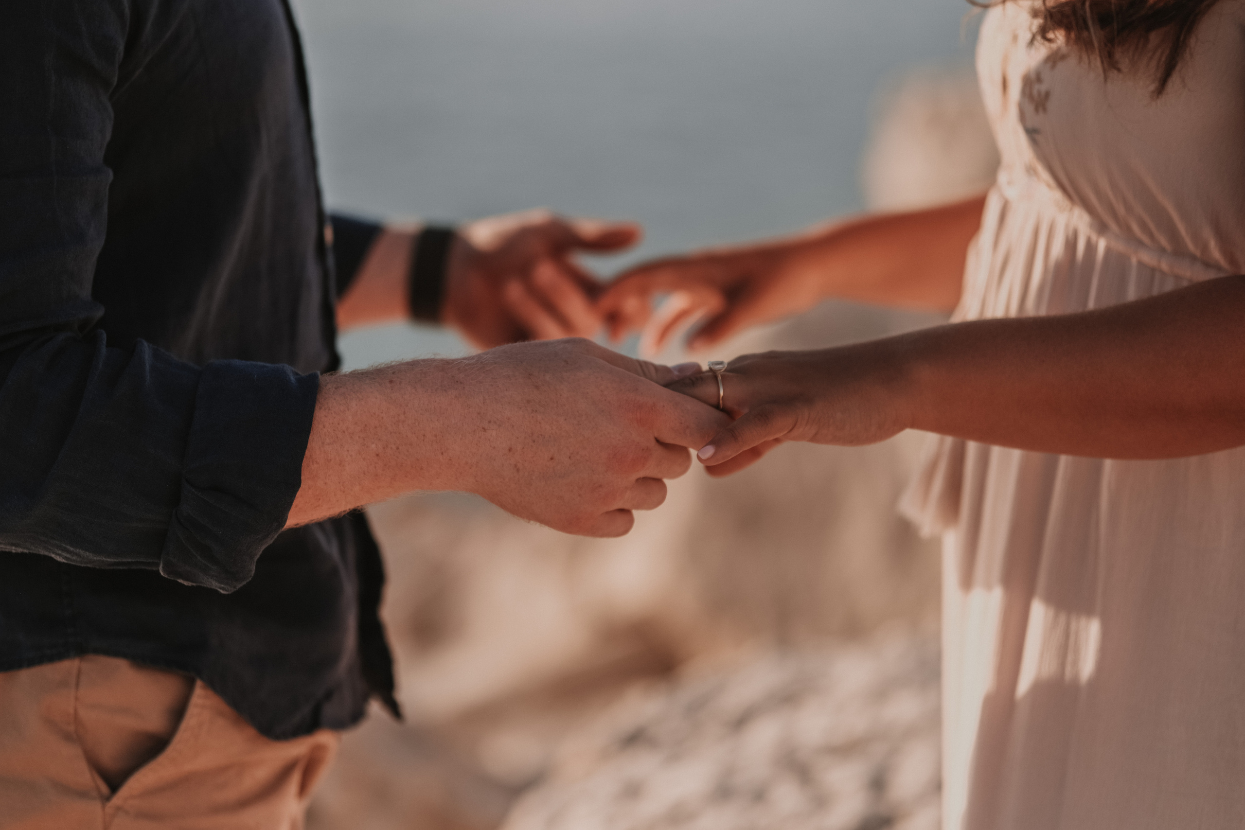 JUST MARRIED. Lens Captures Life