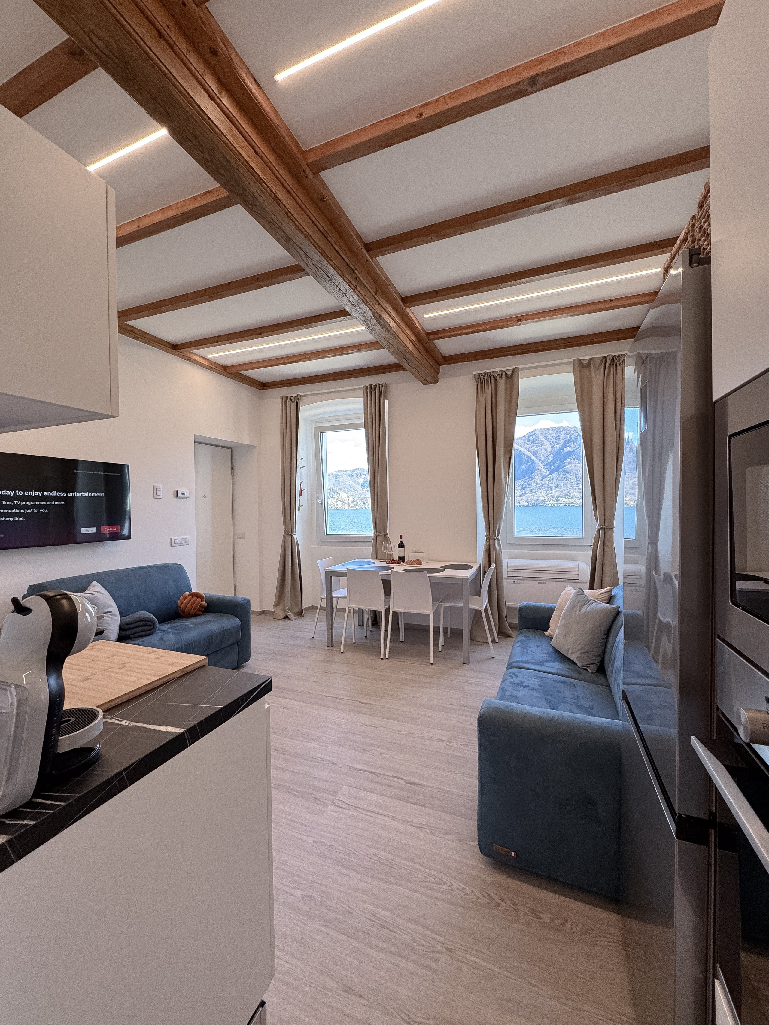 Lake Maggiore apartment. PHOTOGRAPHER IN ITALY