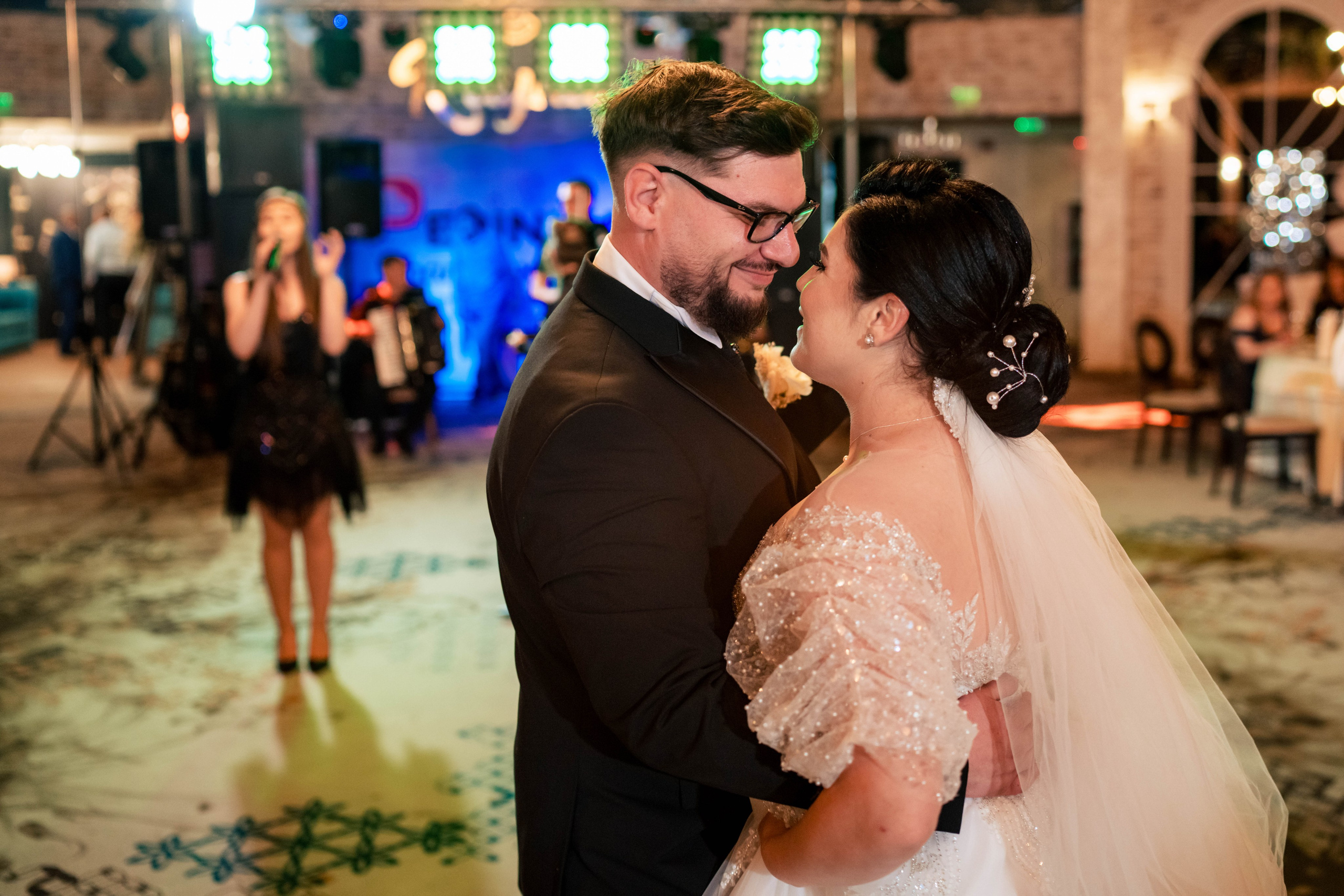 Madalina & Alex. Acasă