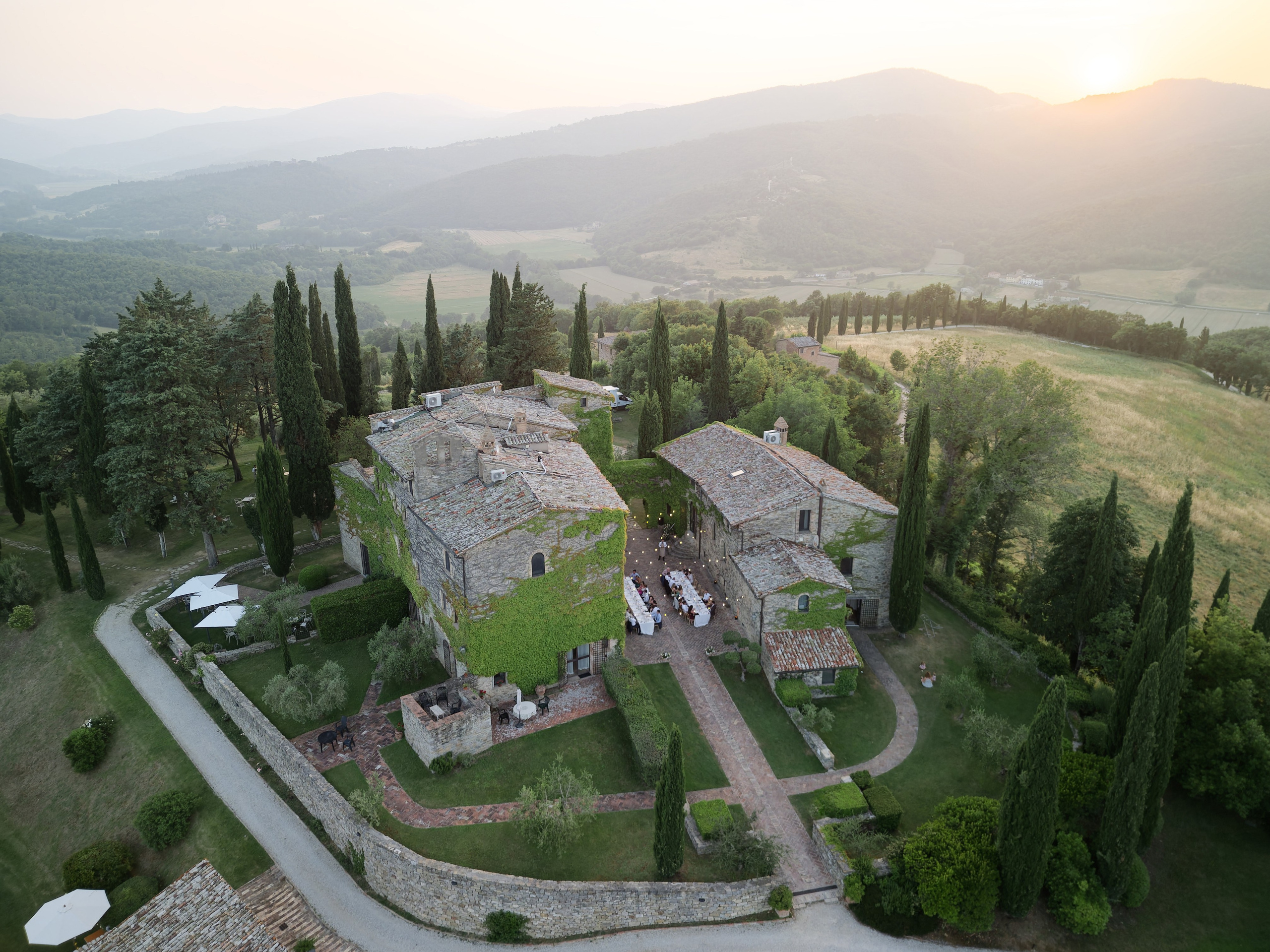 Wedding at Borgo Bastia Creti, Umbria