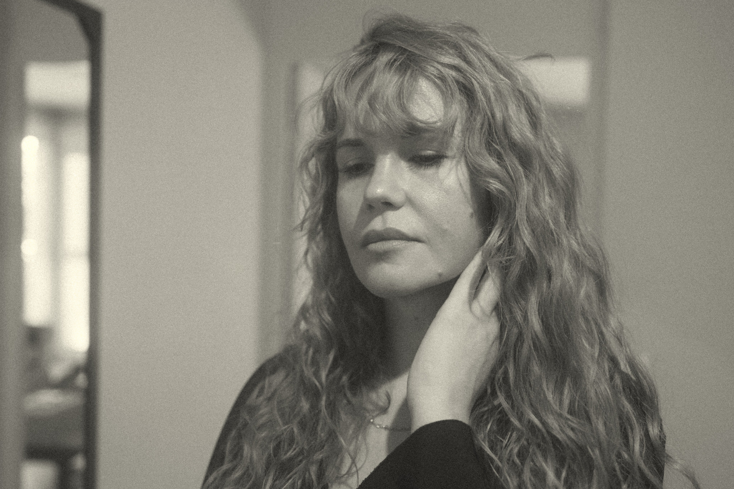 Sunrise. Histoires d’amour, séances photos de famille et de mariage en France