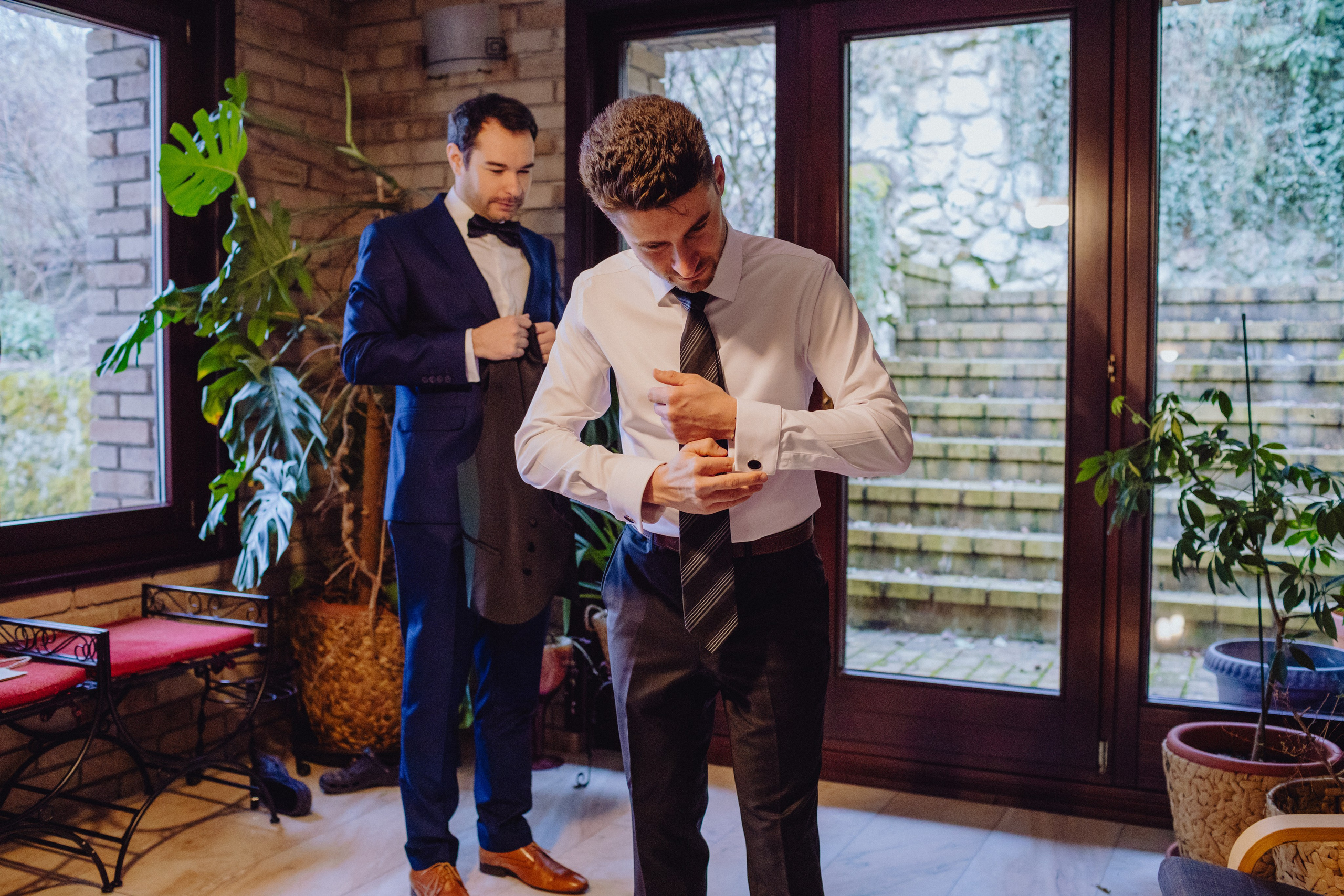 Andrei & Roxana. Wedding & couple photographer from Romania Rut Vetan