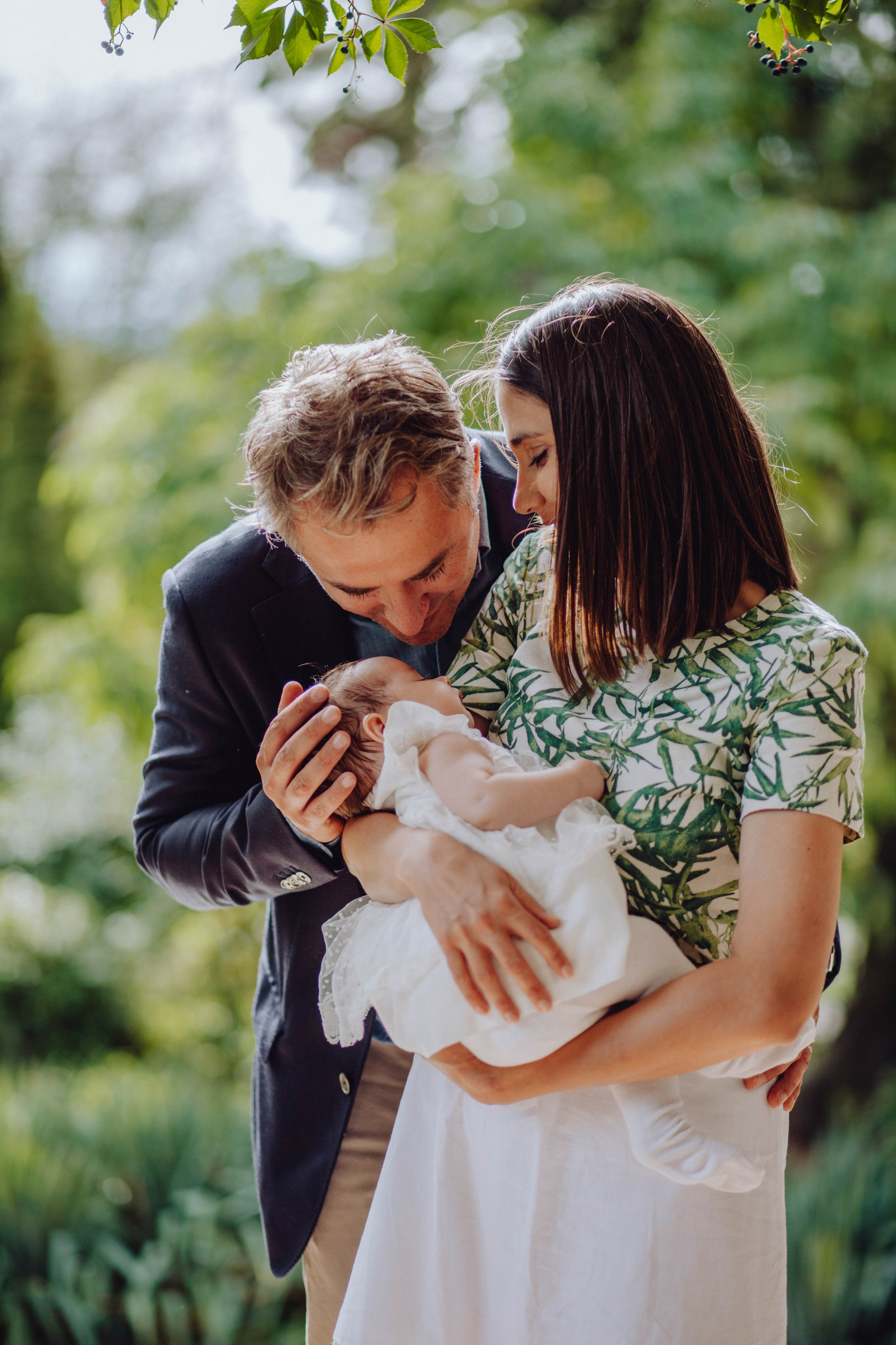 Ana. Wedding & couple photographer from Romania Rut Vetan