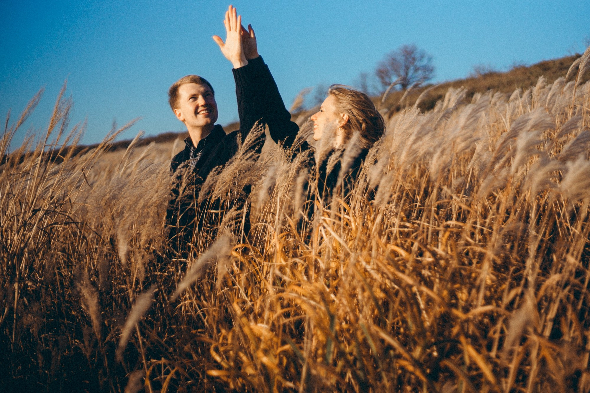 Proposal by the ocean. Wedding Photography & Videography Team in California, Los Angeles, San Francisco, San Diego and Travel