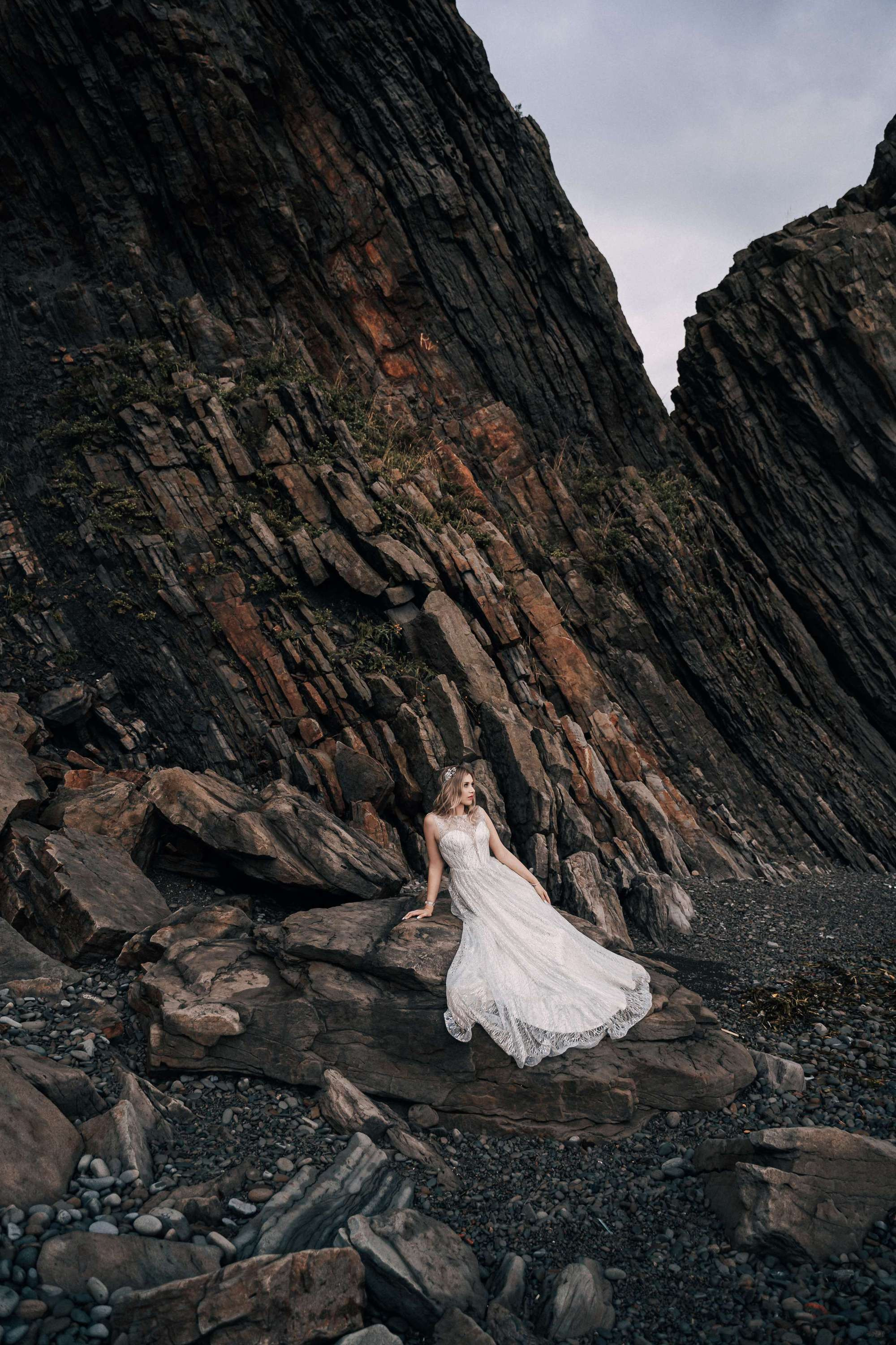 Rocky Ocean Elopement. Wedding Photography & Videography Team in California, Los Angeles, San Francisco, San Diego and Travel