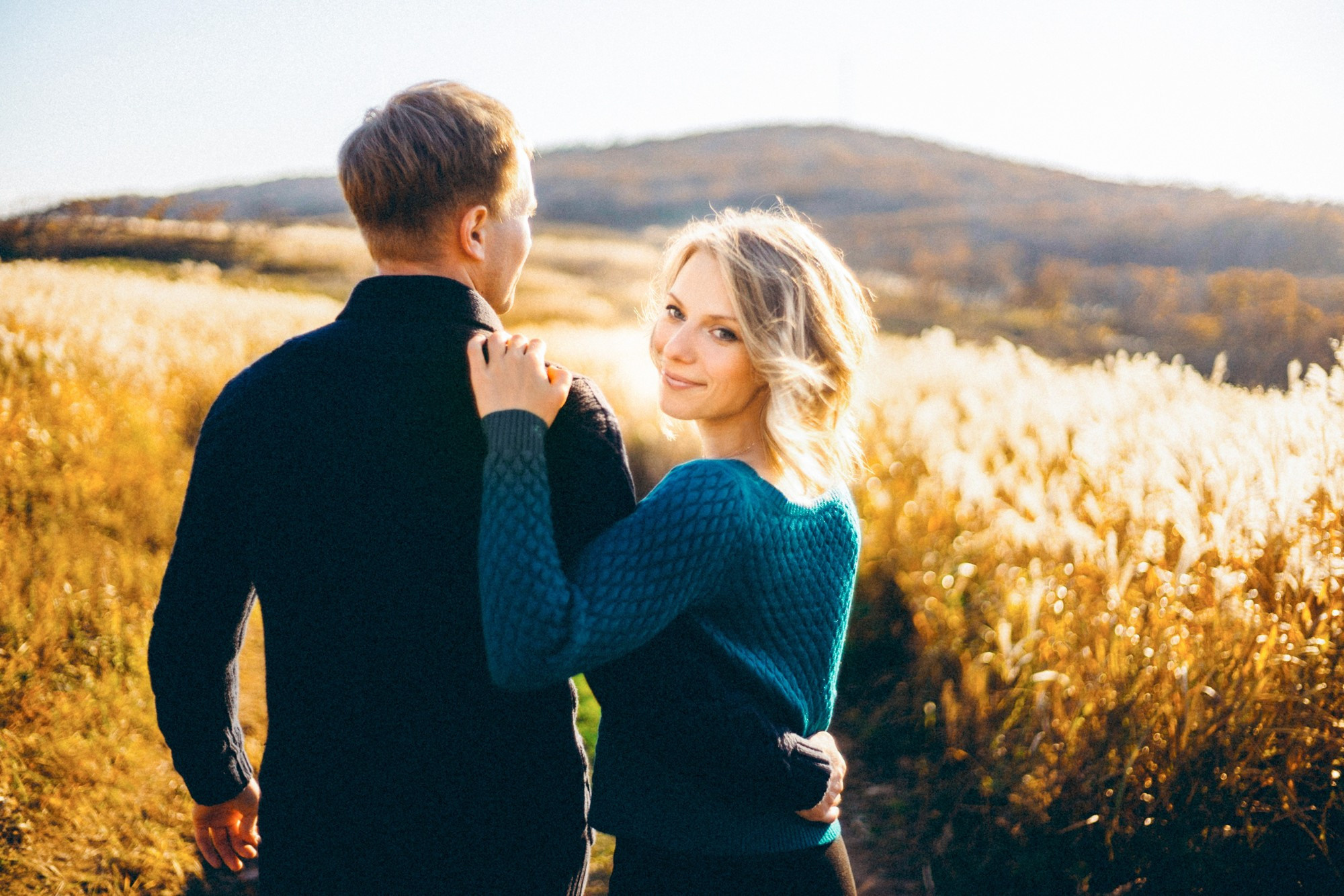 Proposal by the ocean. Wedding Photography & Videography Team in California, Los Angeles, San Francisco, San Diego and Travel