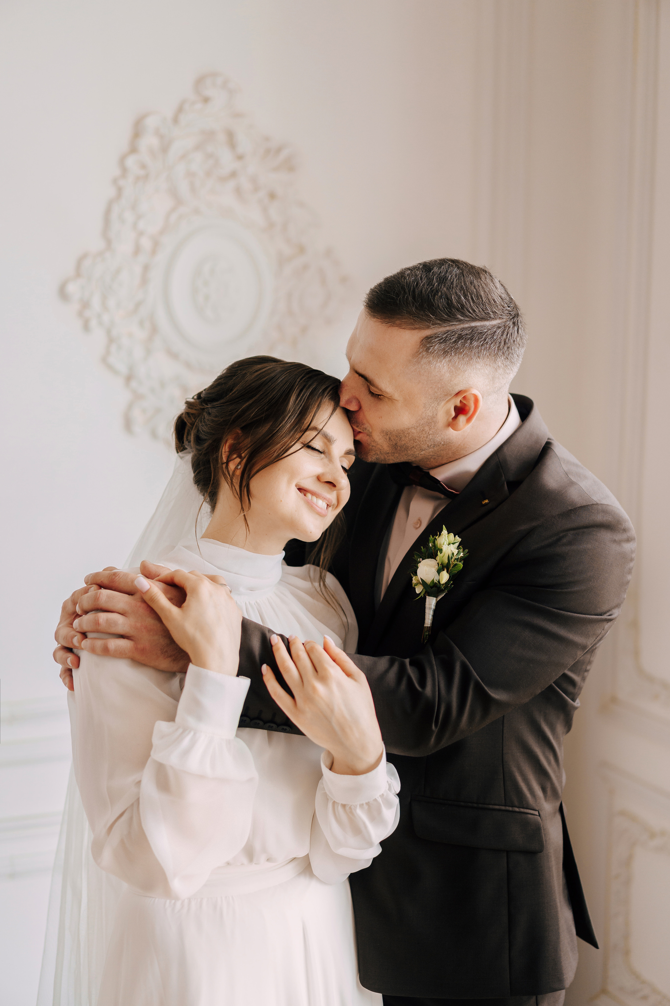 Oceanside Elopement. Wedding Photography & Videography Team in California, Los Angeles, San Francisco, San Diego and Travel