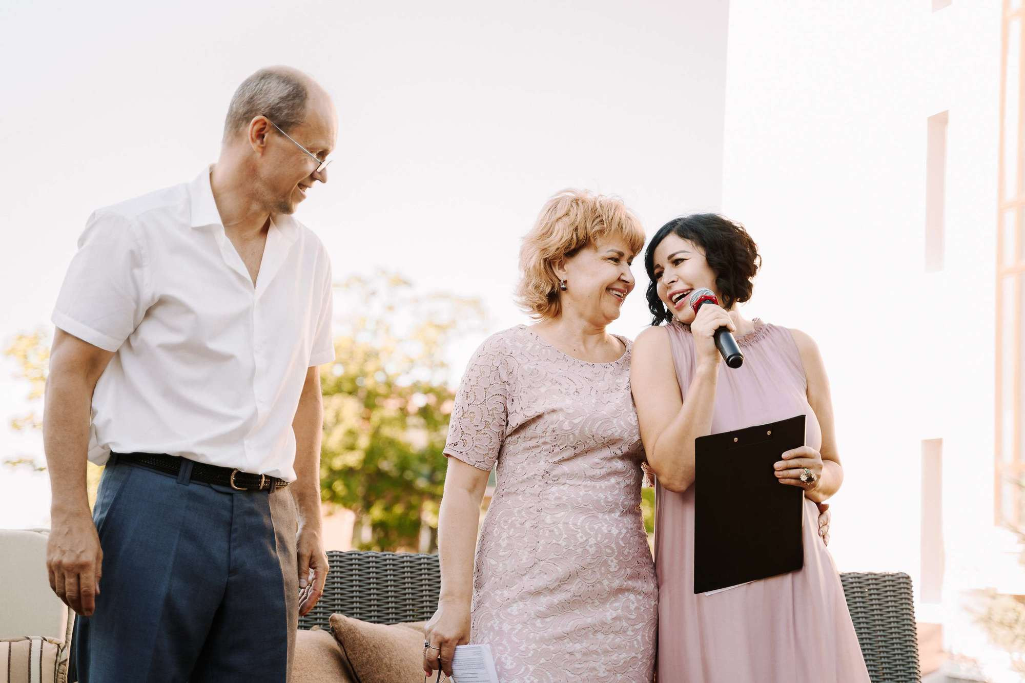 Backyard Wedding. Wedding Photography & Videography Team in California, Los Angeles, San Francisco, San Diego and Travel